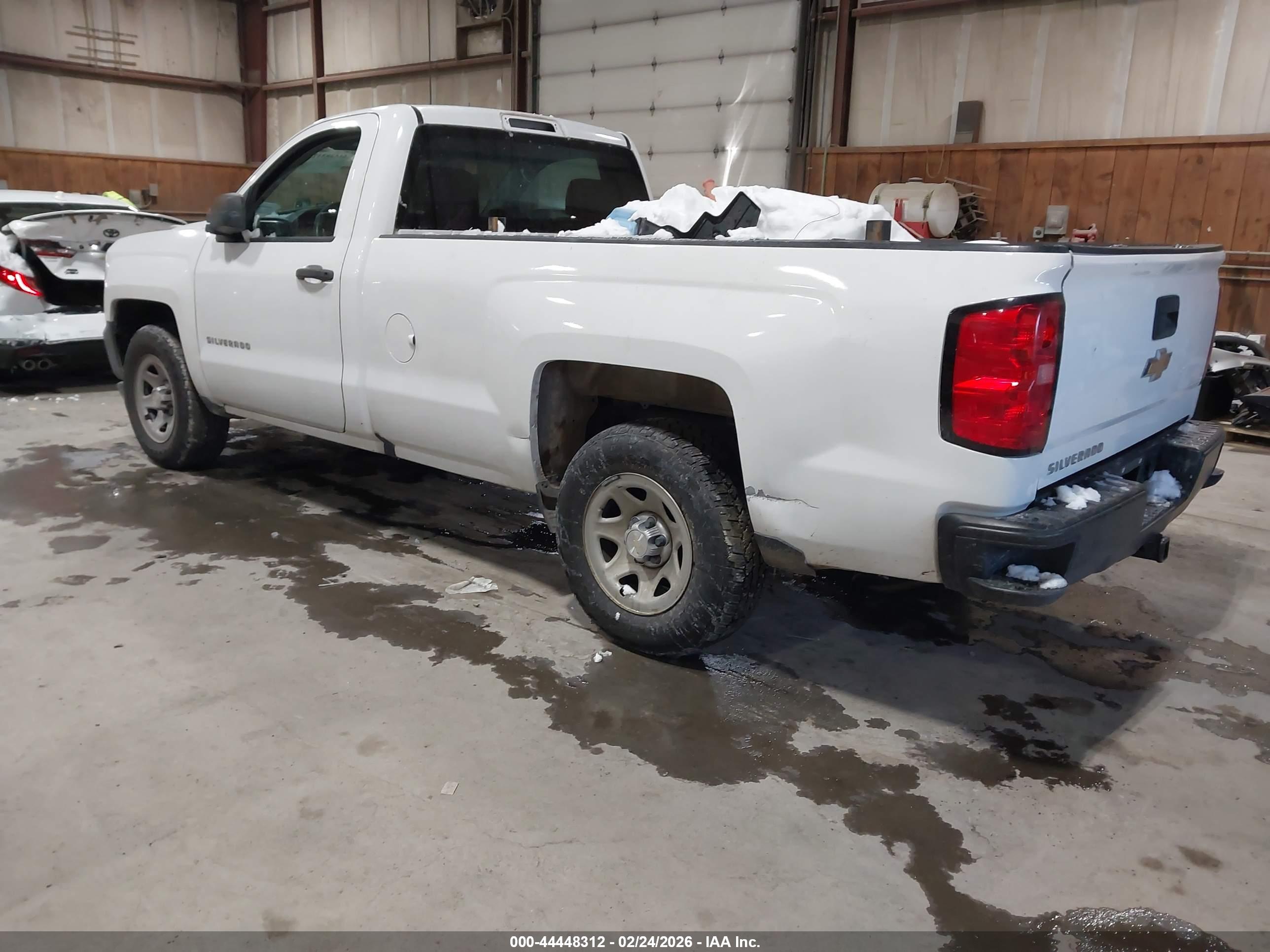 CHEVROLET SILVERADO image 3