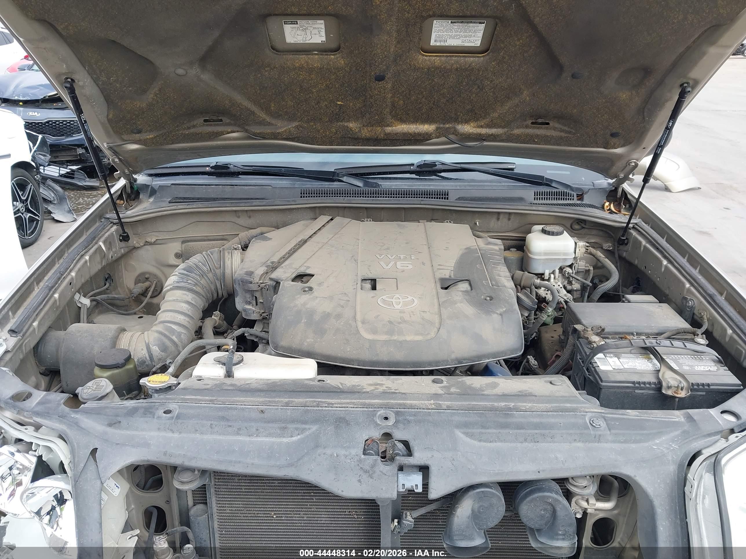 TOYOTA 4RUNNER image 10