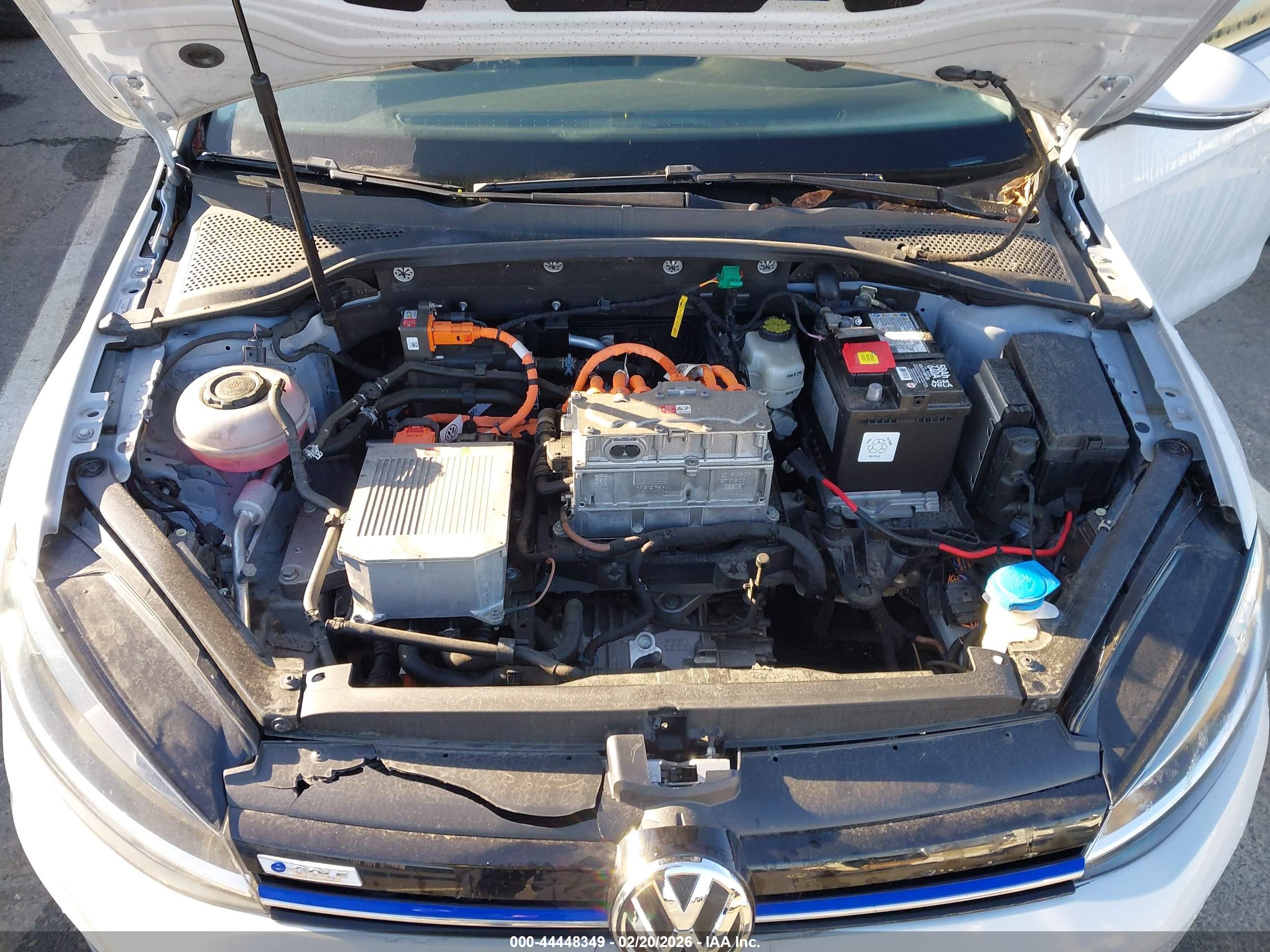 VOLKSWAGEN E-GOLF image 10