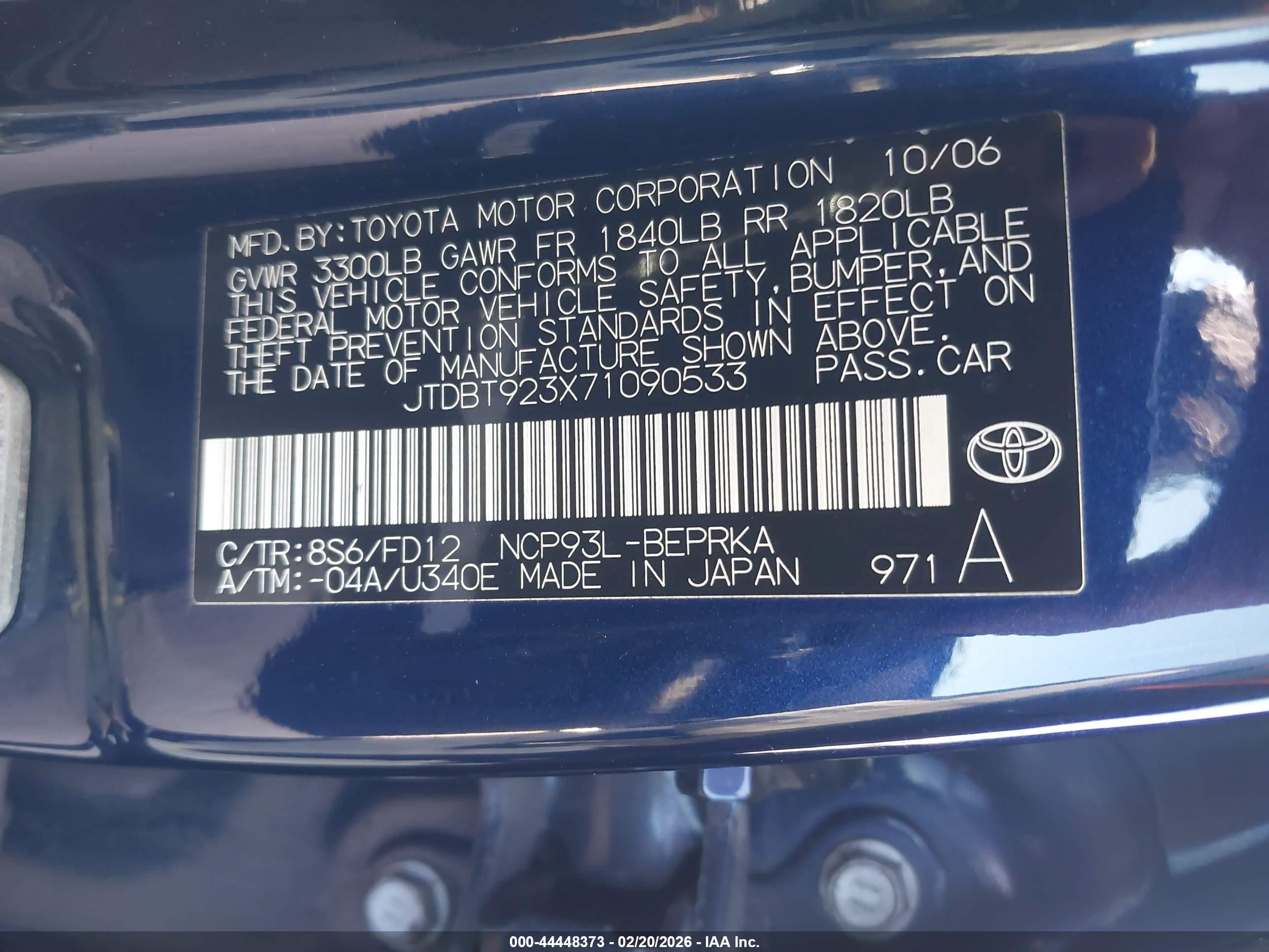 TOYOTA YARIS image 9