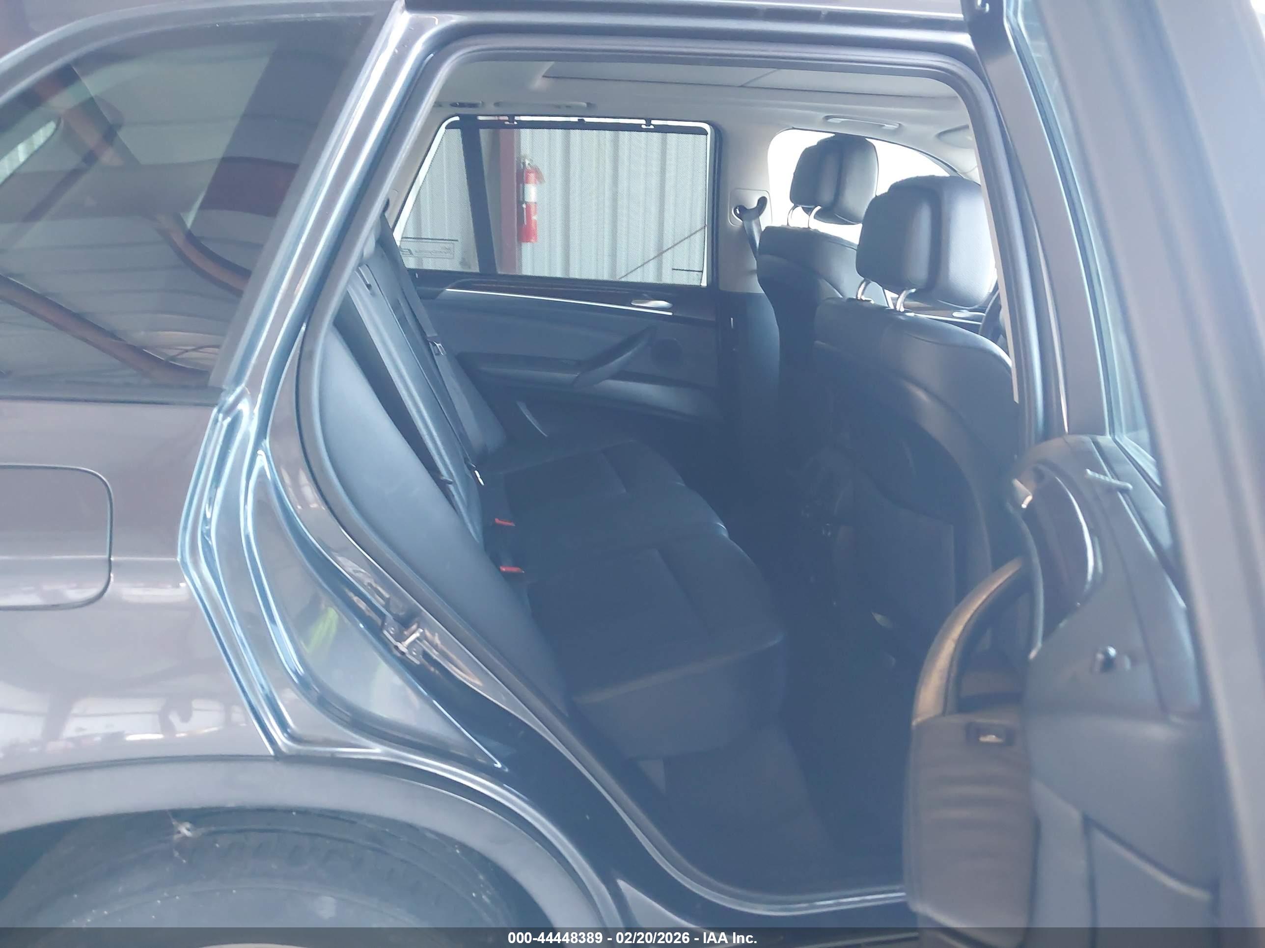 BMW X5 image 8