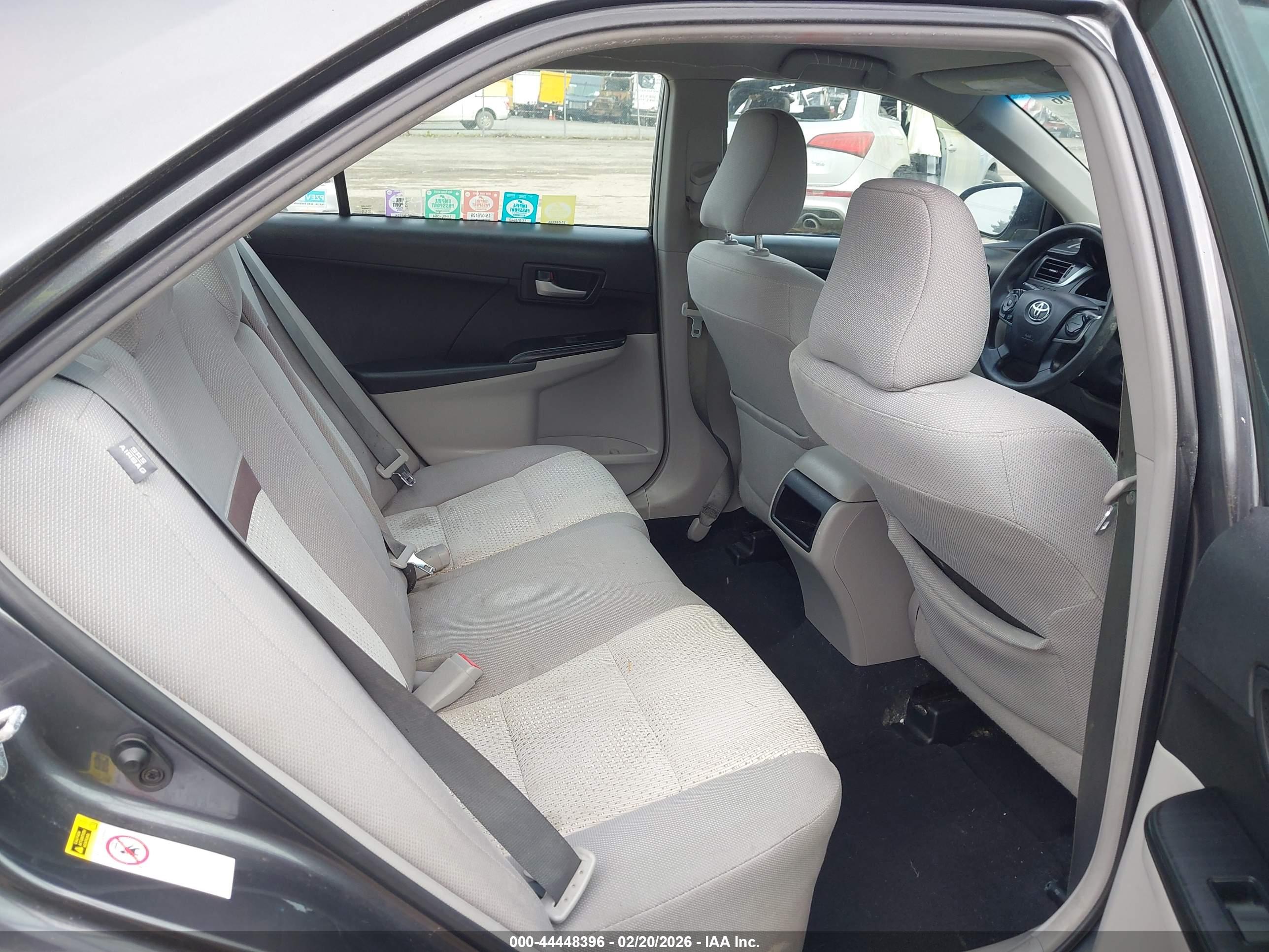 TOYOTA CAMRY image 8