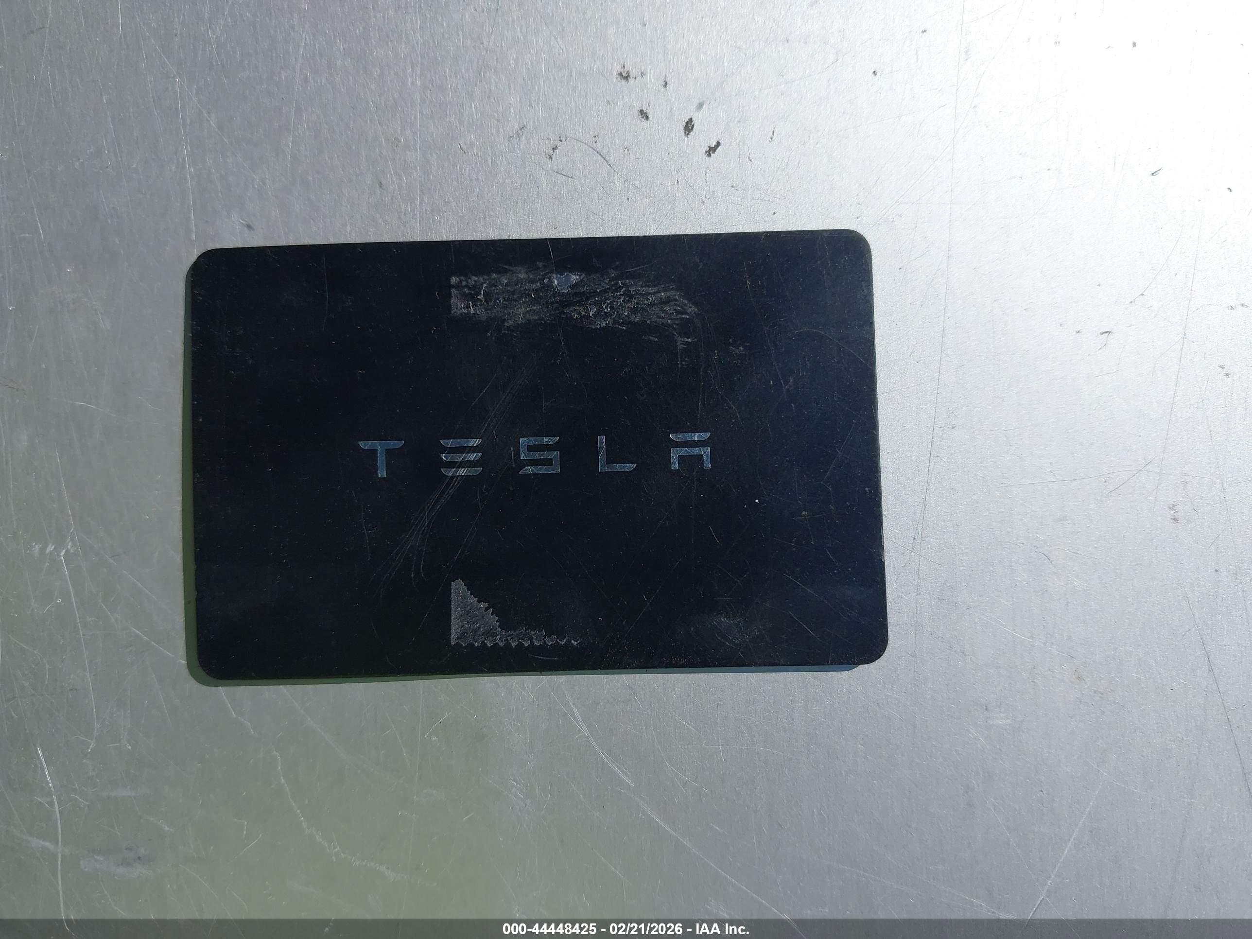 TESLA MODEL image 11