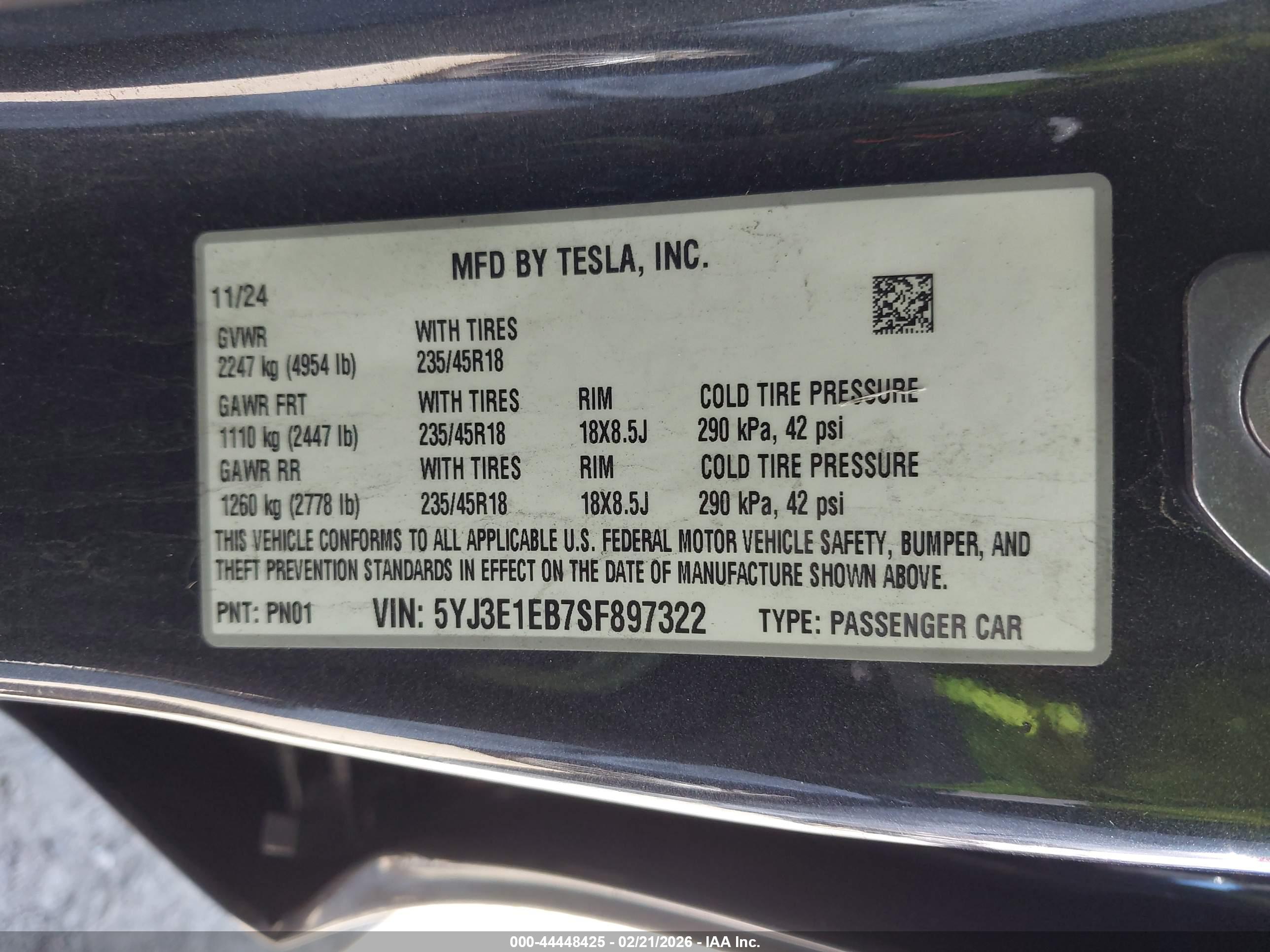 TESLA MODEL image 9