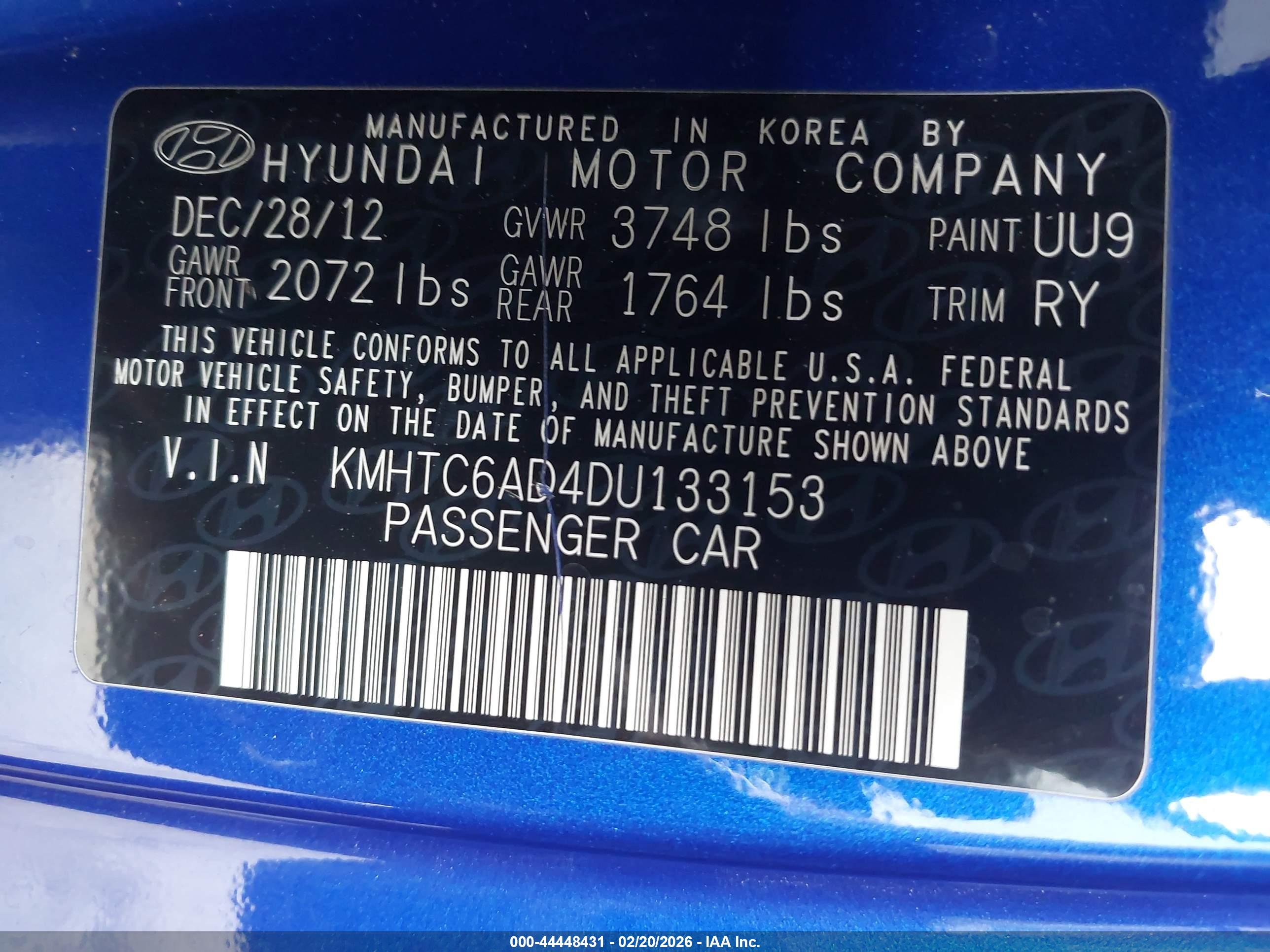 HYUNDAI VELOSTER image 9