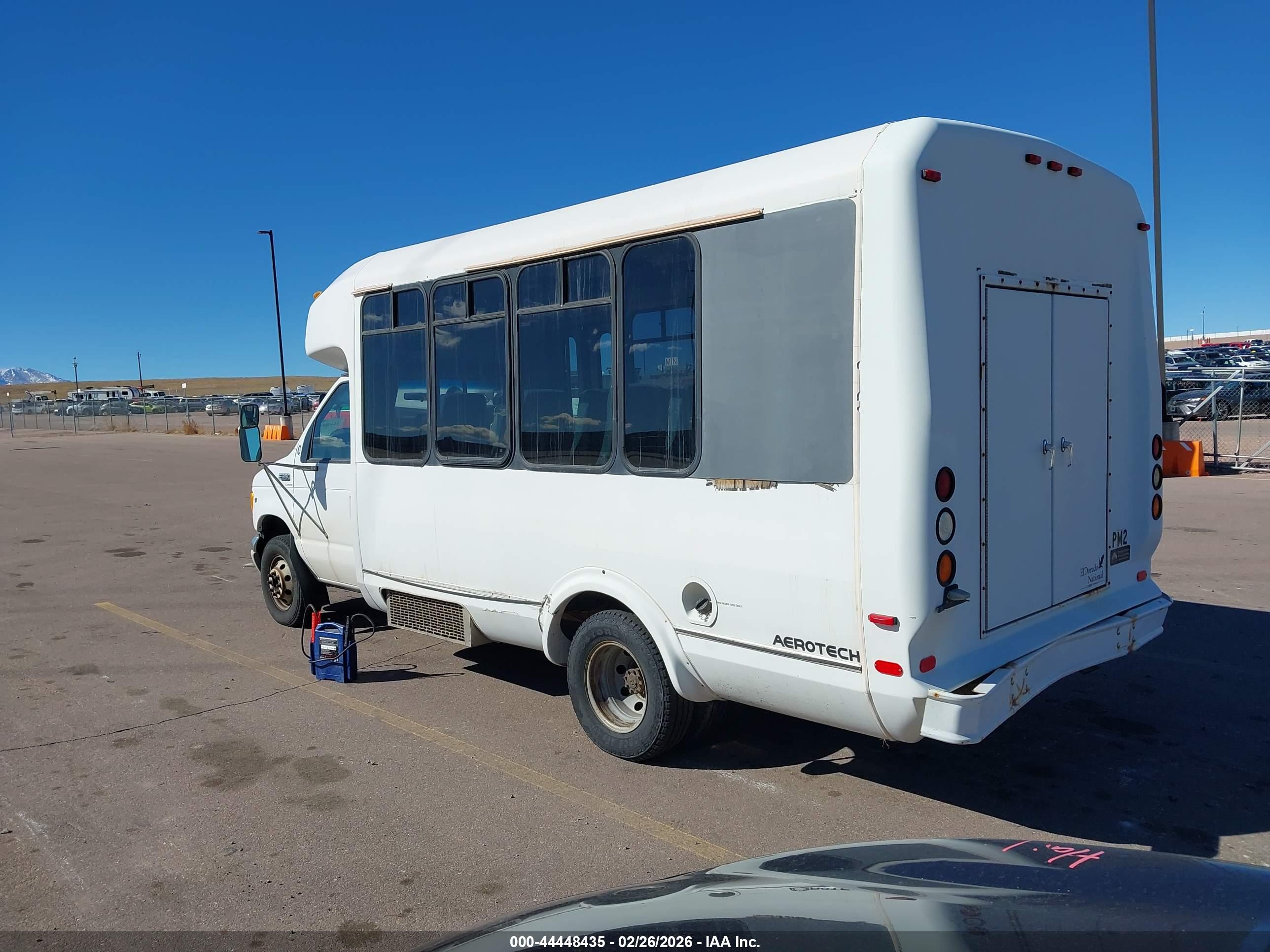 FORD E-350 image 3