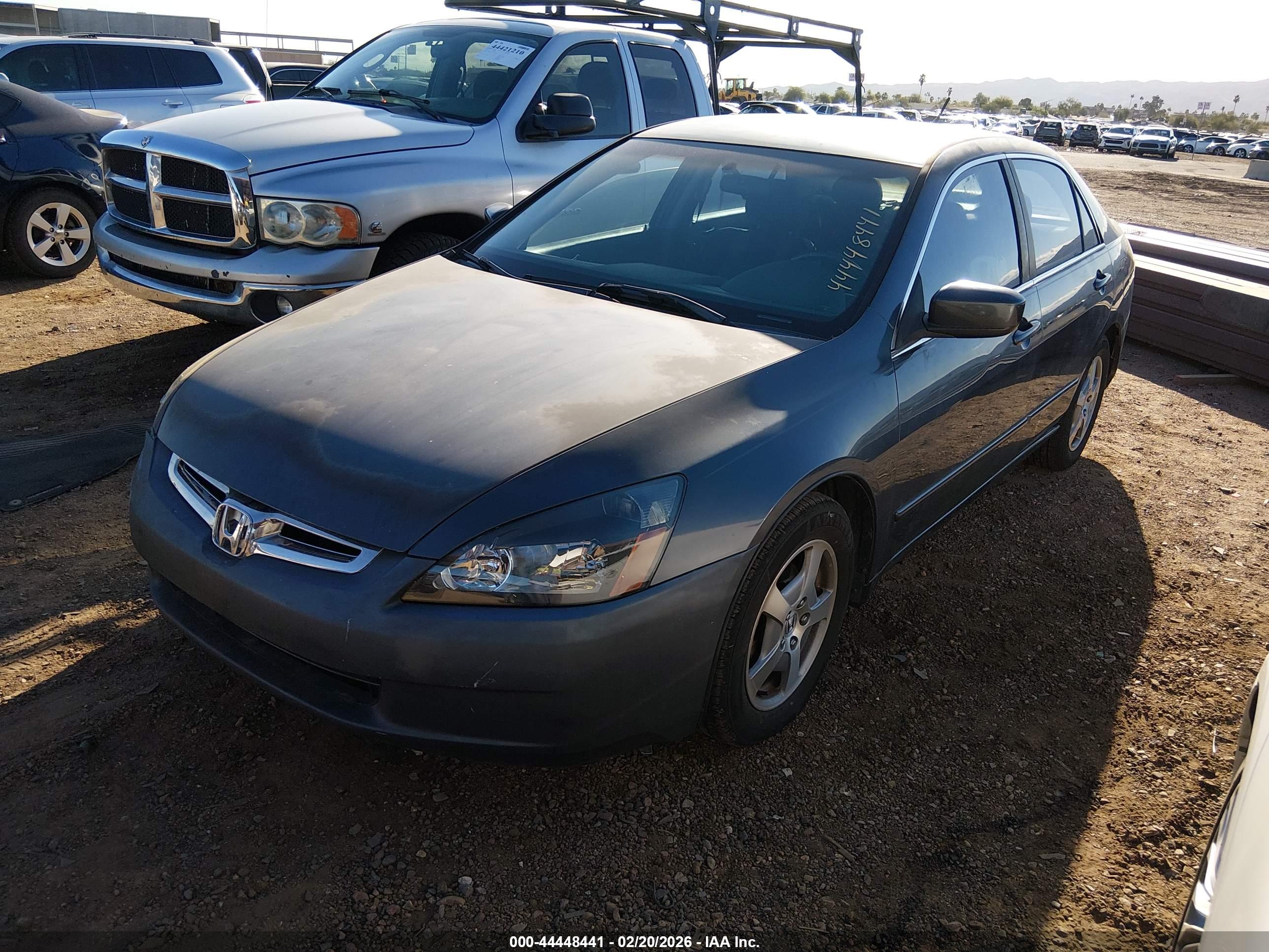 HONDA ACCORD image 2