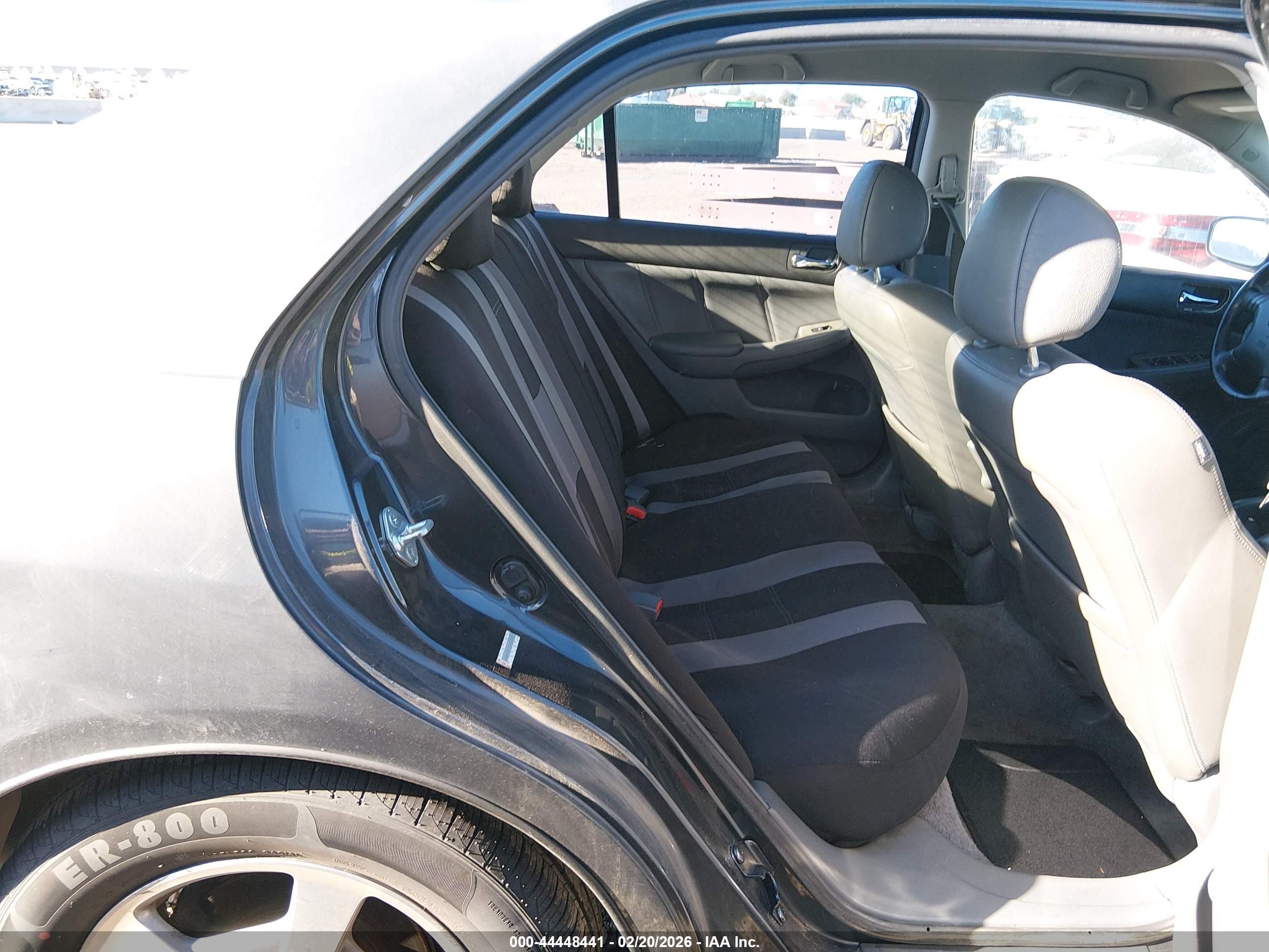 HONDA ACCORD image 8