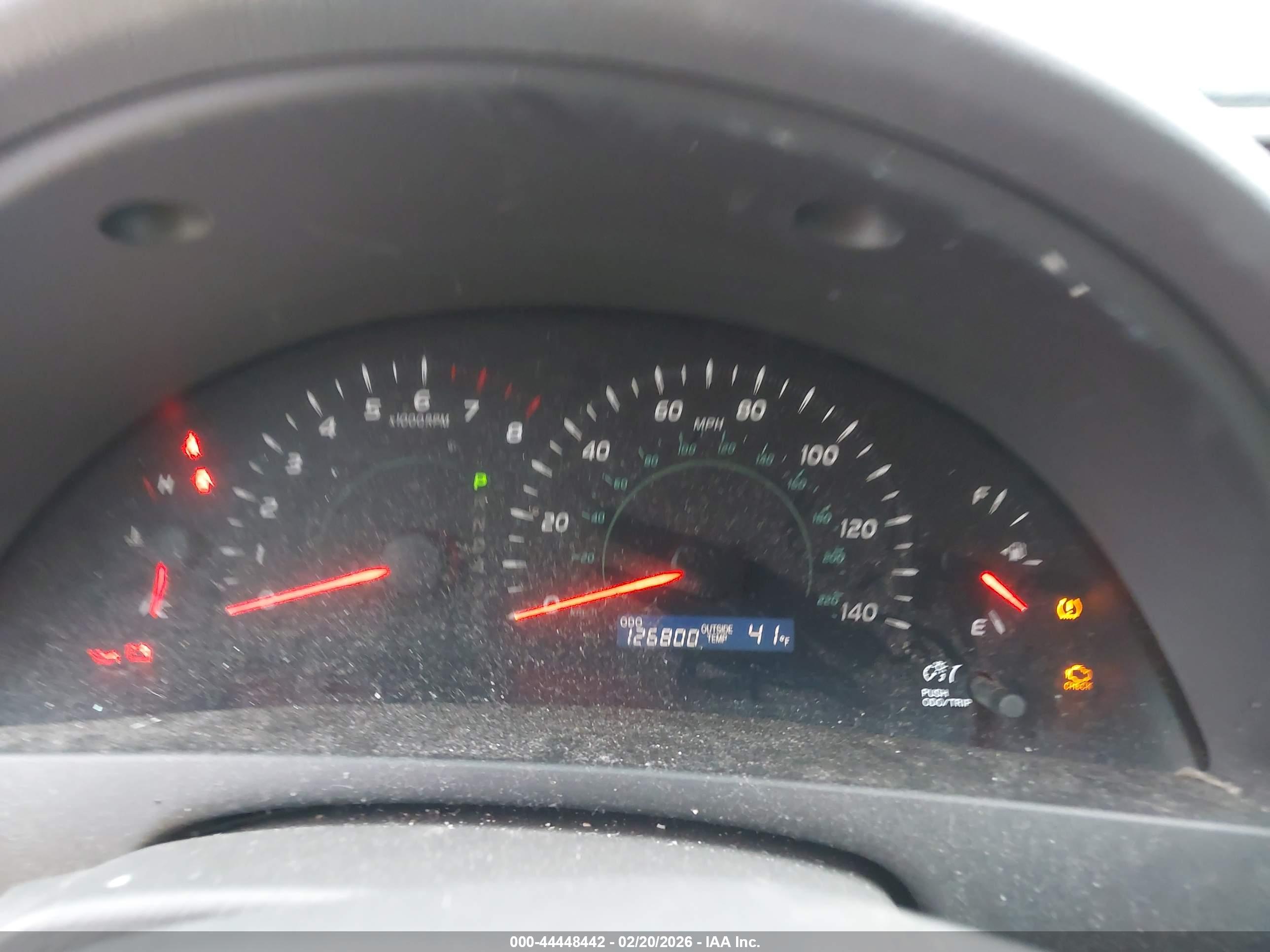 TOYOTA CAMRY image 7