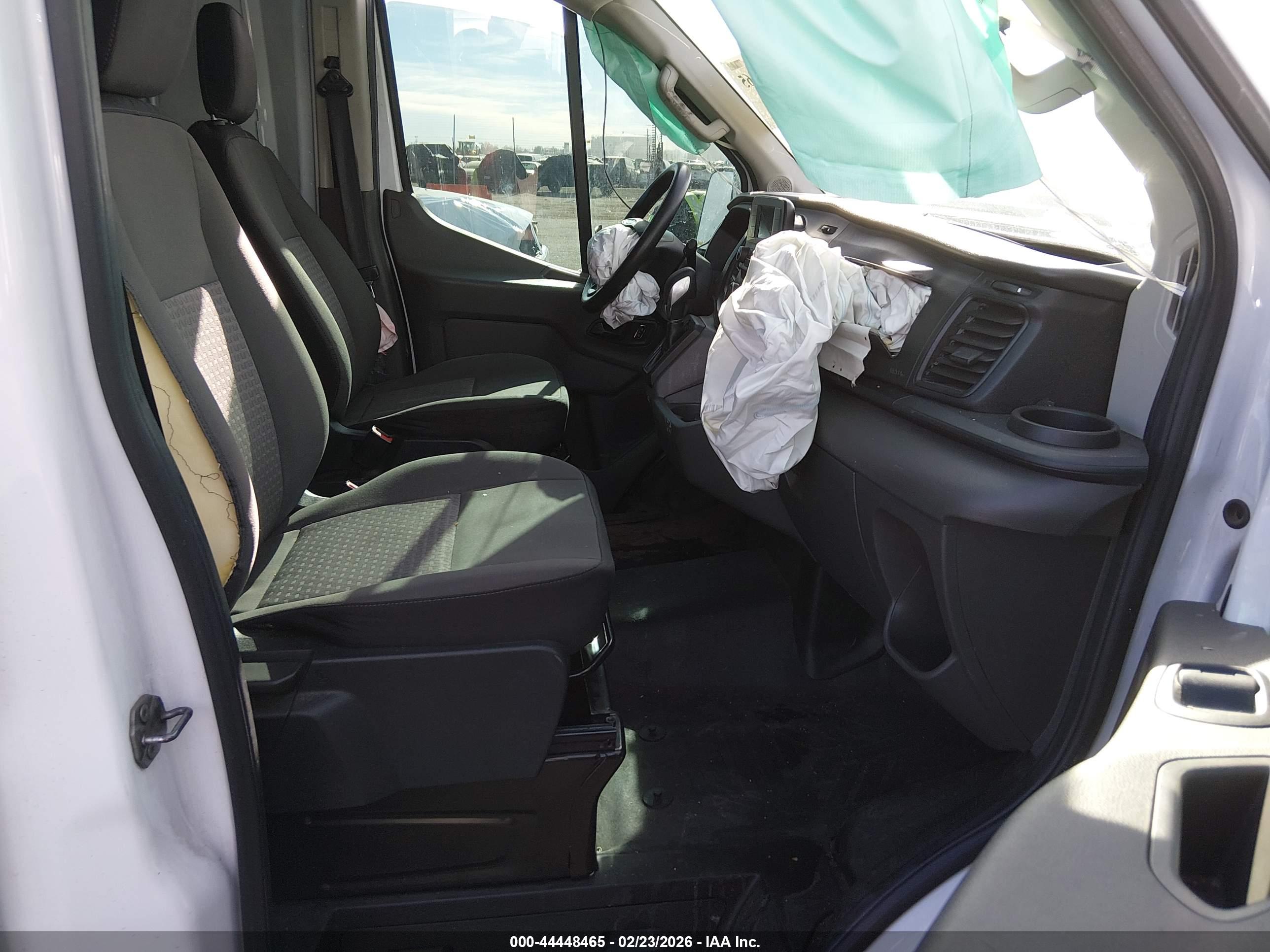 FORD TRANSIT-250 image 5