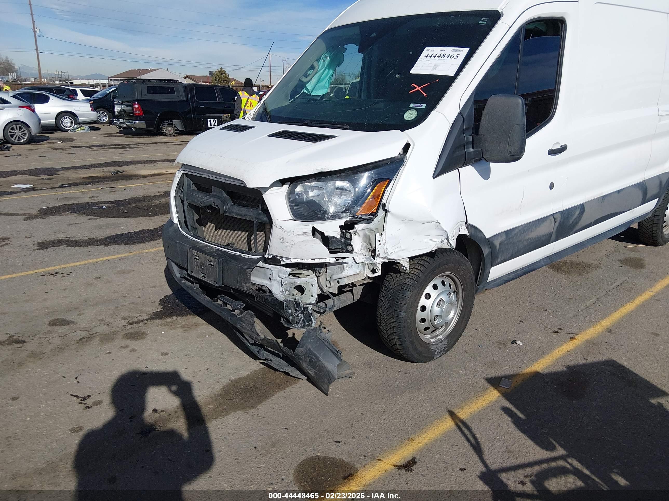 FORD TRANSIT-250 image 6