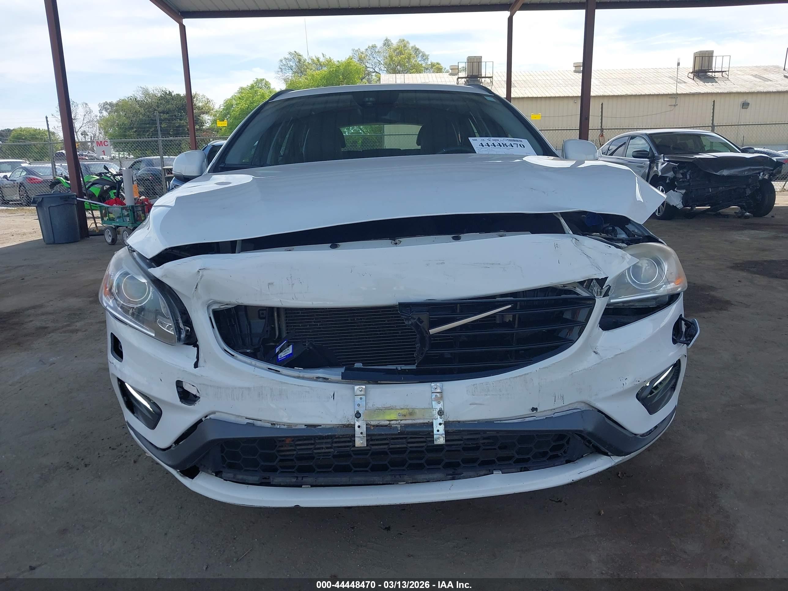 VOLVO V60 image 6