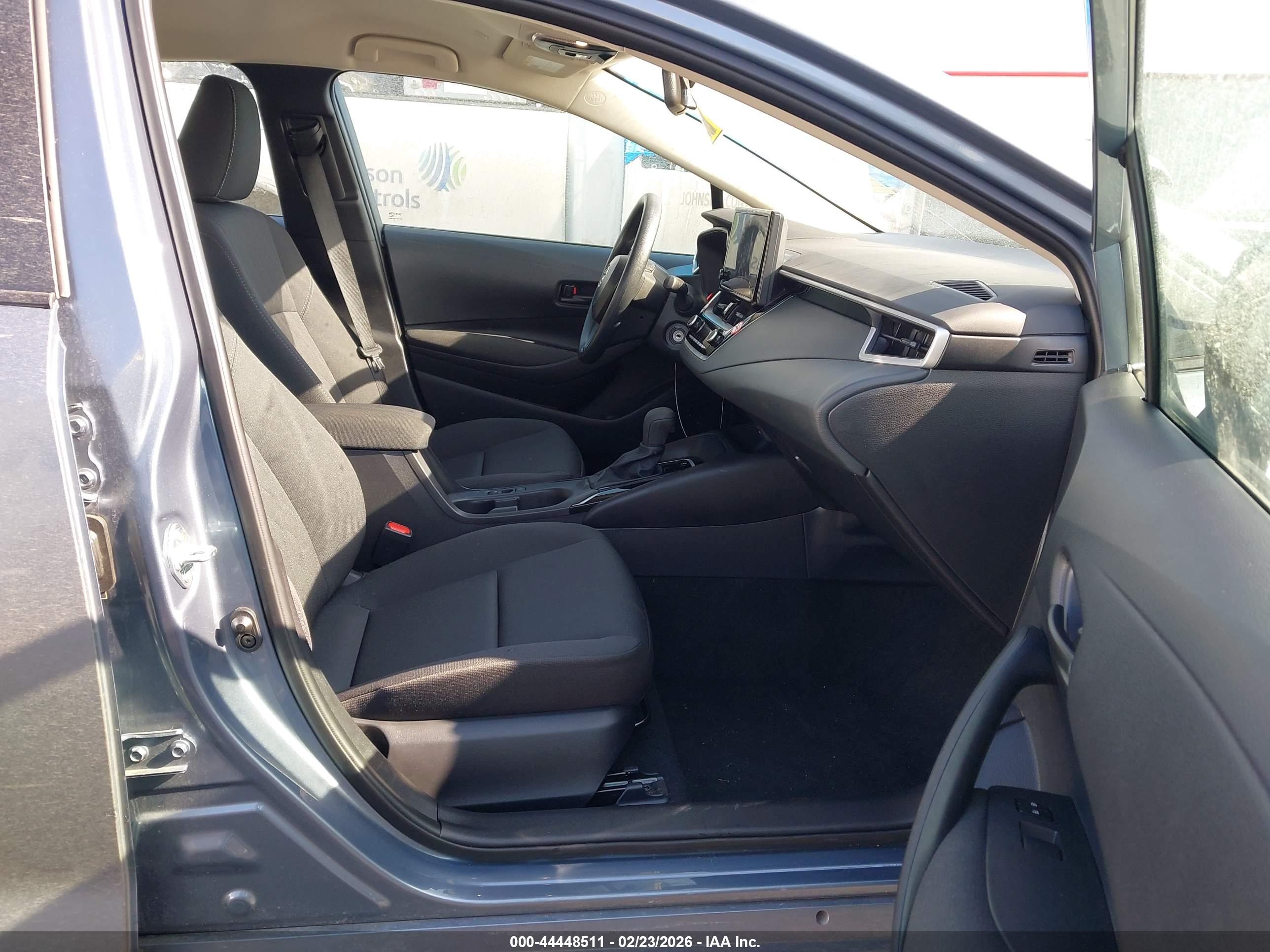 TOYOTA COROLLA image 5
