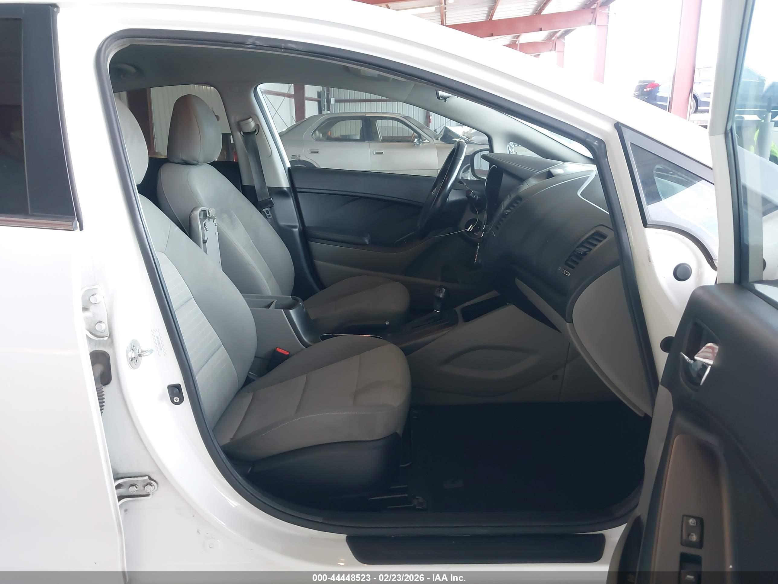 KIA FORTE image 5