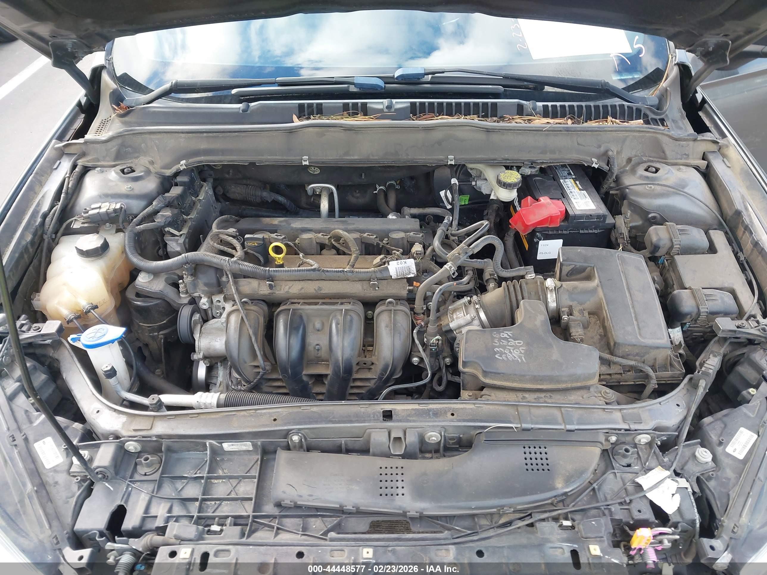 FORD FUSION image 10