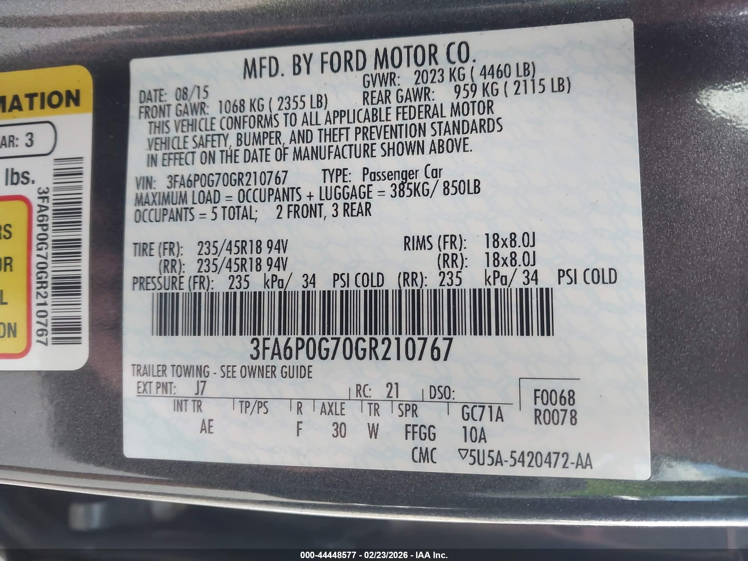 FORD FUSION image 9