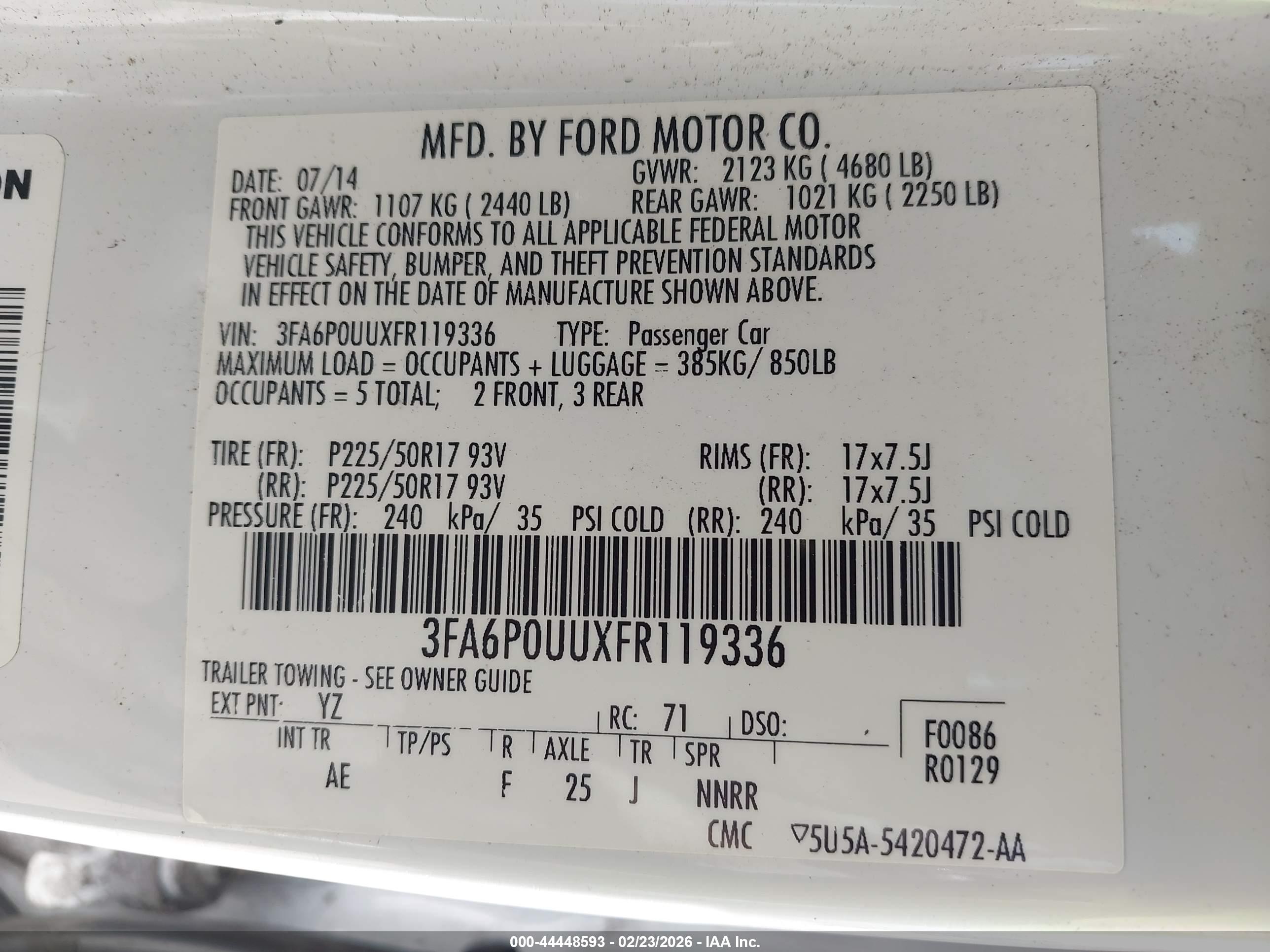 FORD FUSION image 9