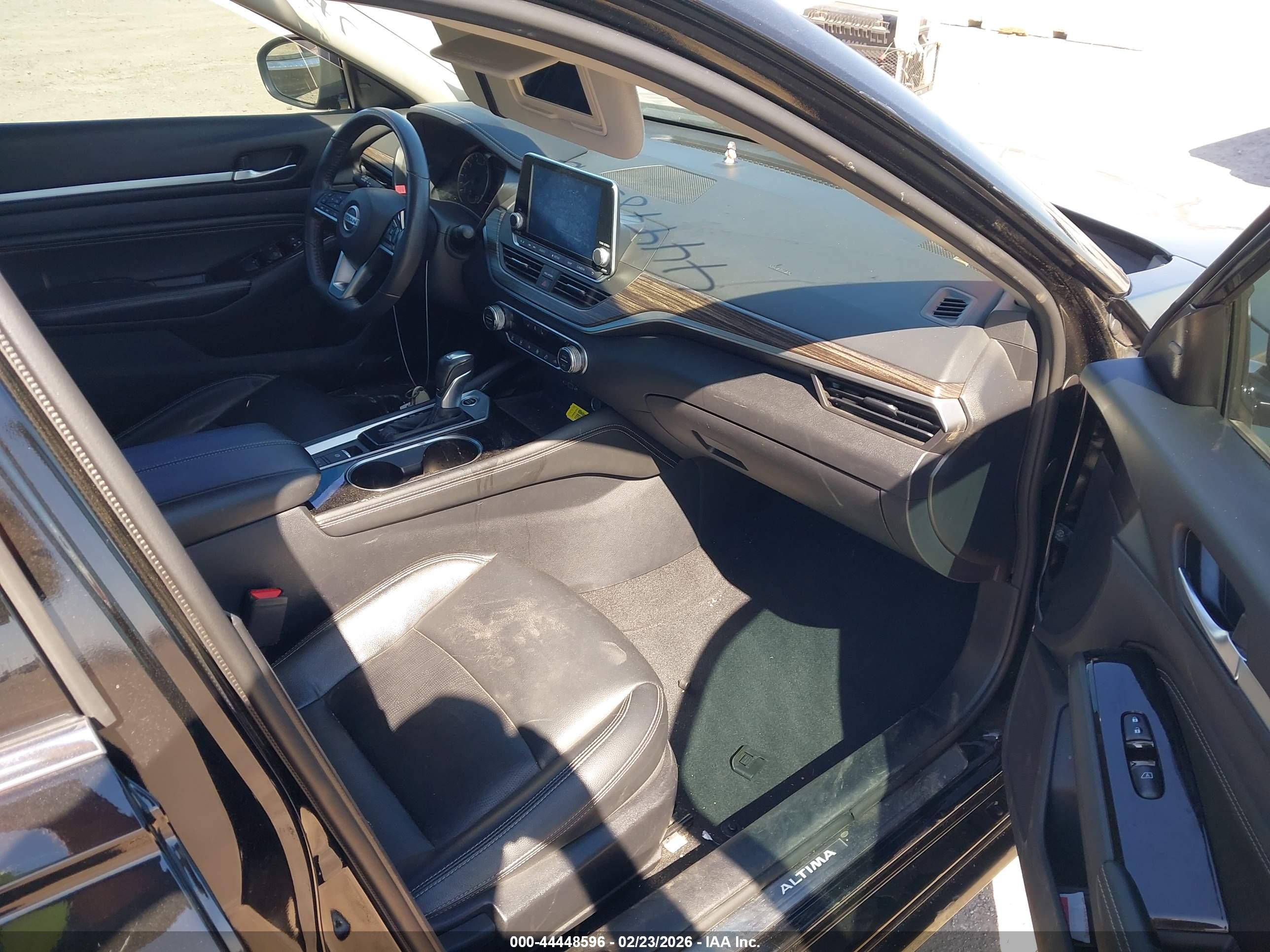 NISSAN ALTIMA image 5