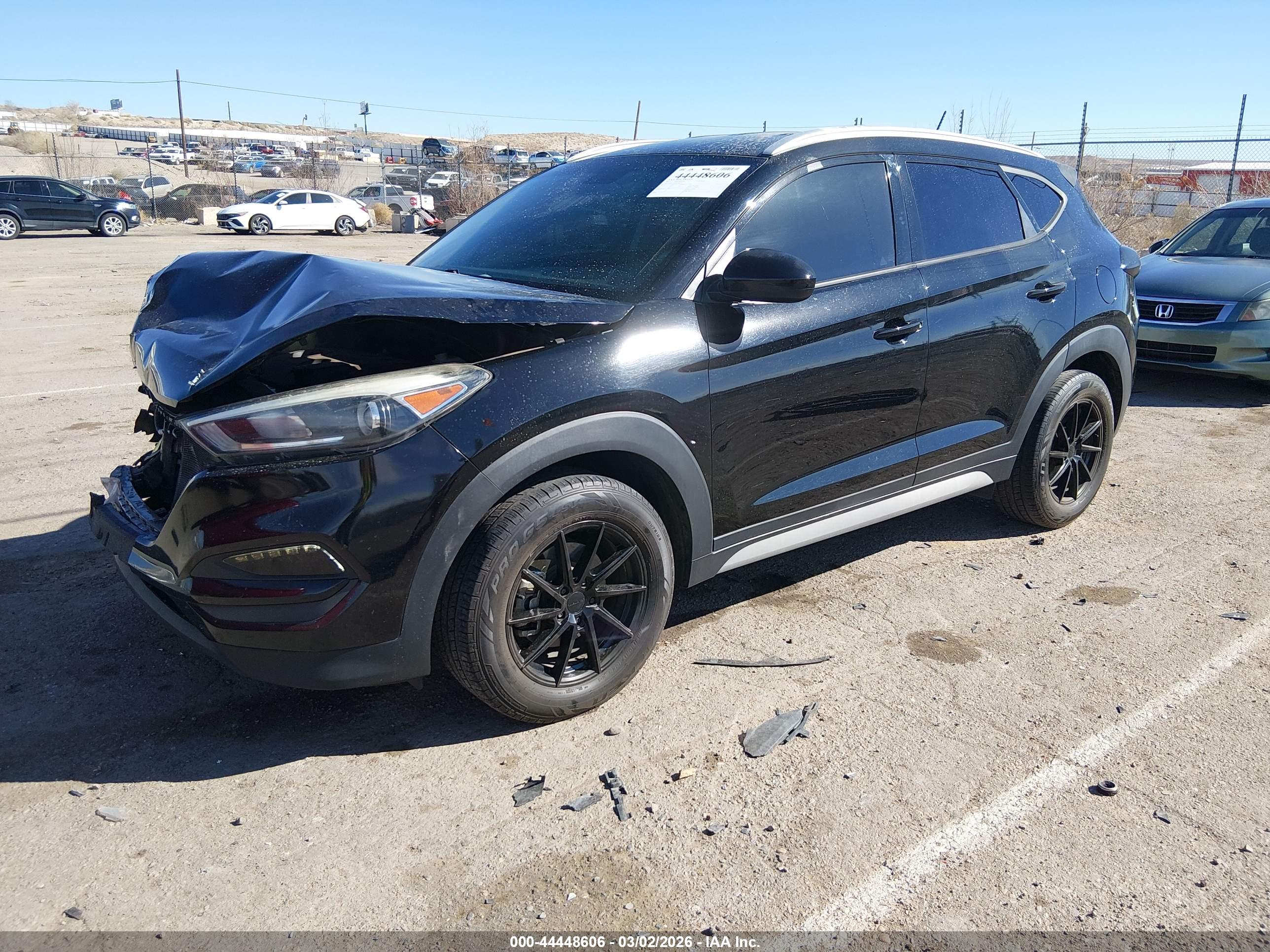 HYUNDAI TUCSON image 2