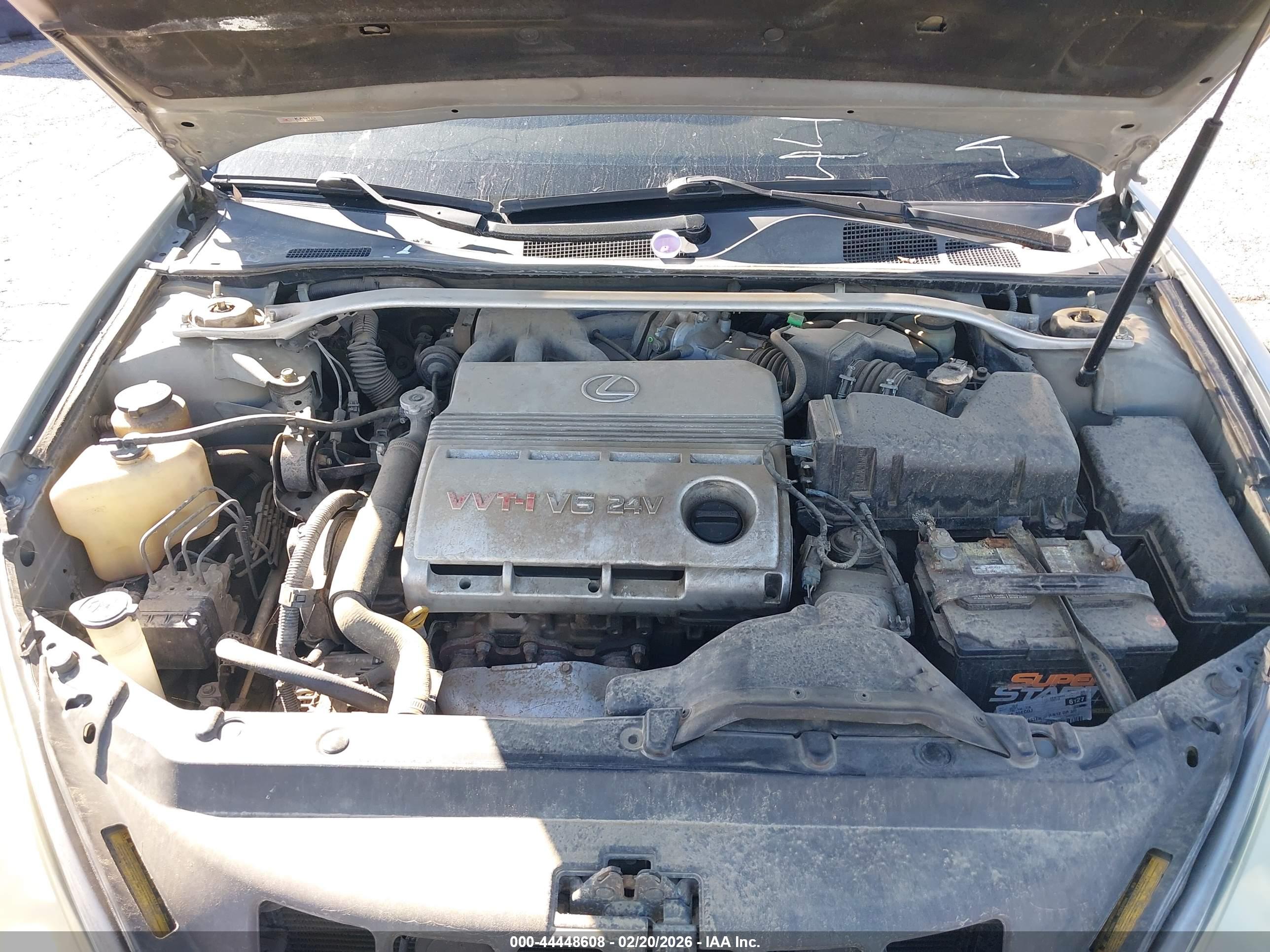LEXUS ES image 10