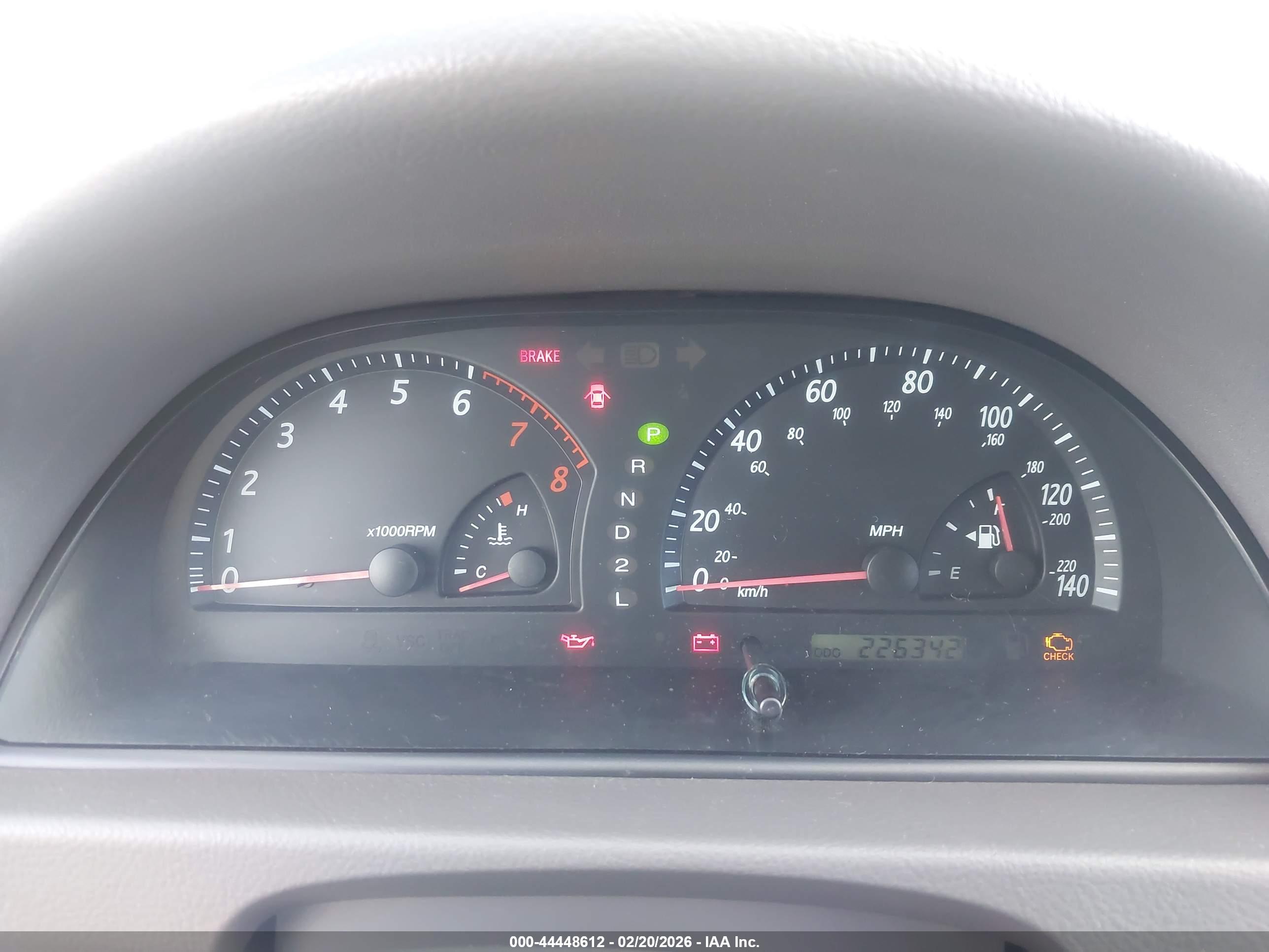 TOYOTA CAMRY image 7