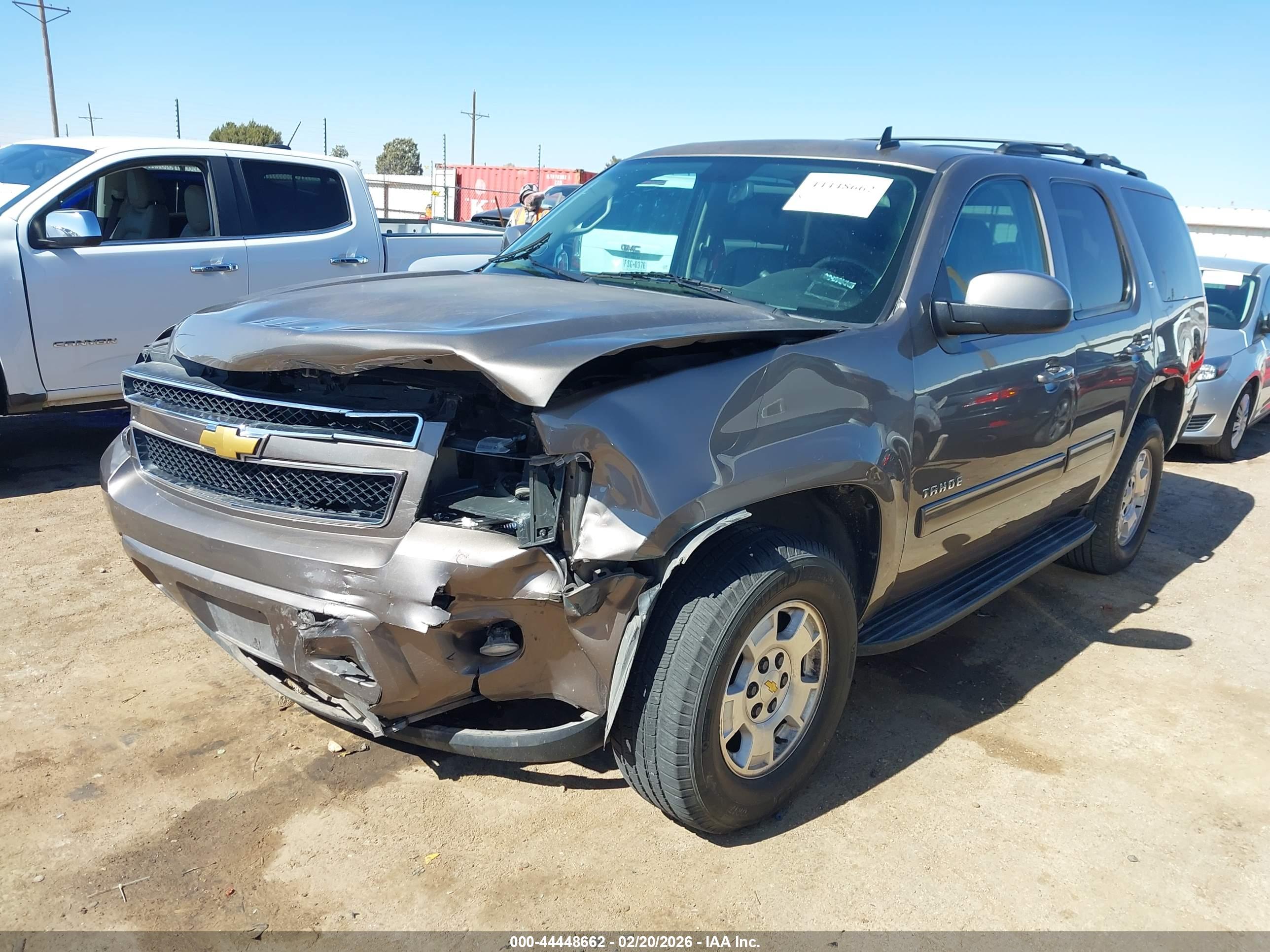 CHEVROLET TAHOE image 2