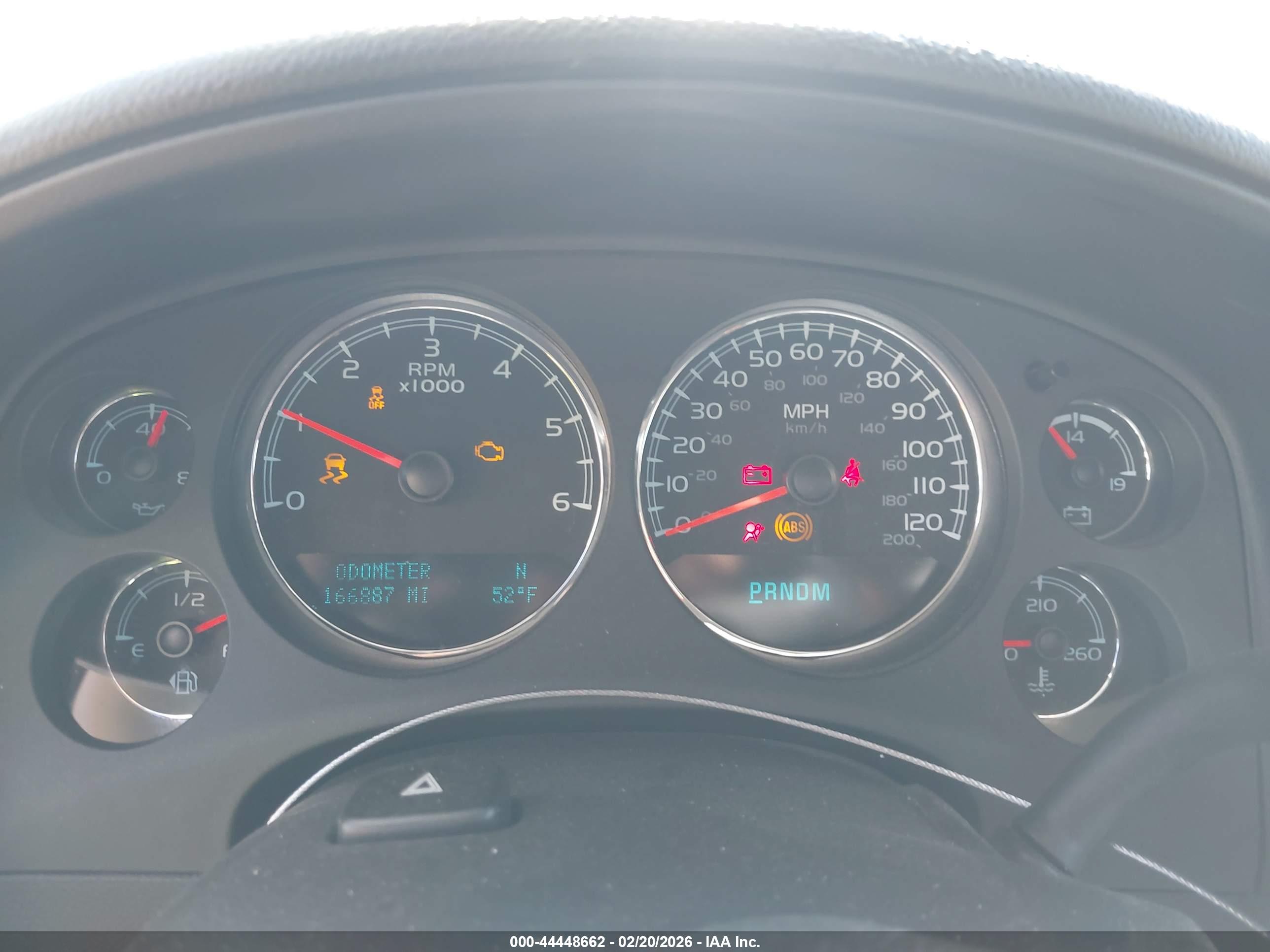 CHEVROLET TAHOE image 7