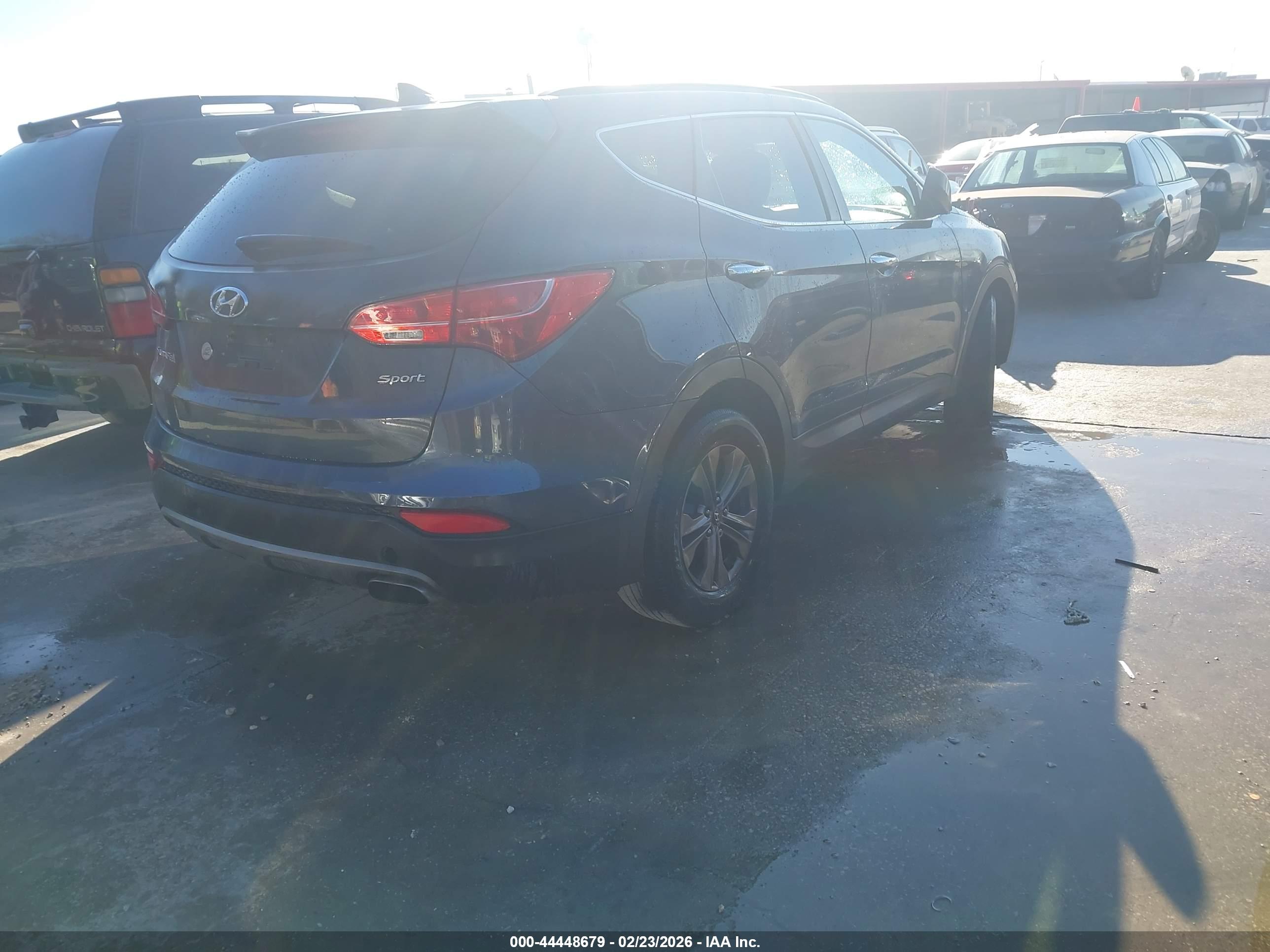 HYUNDAI SANTA image 4