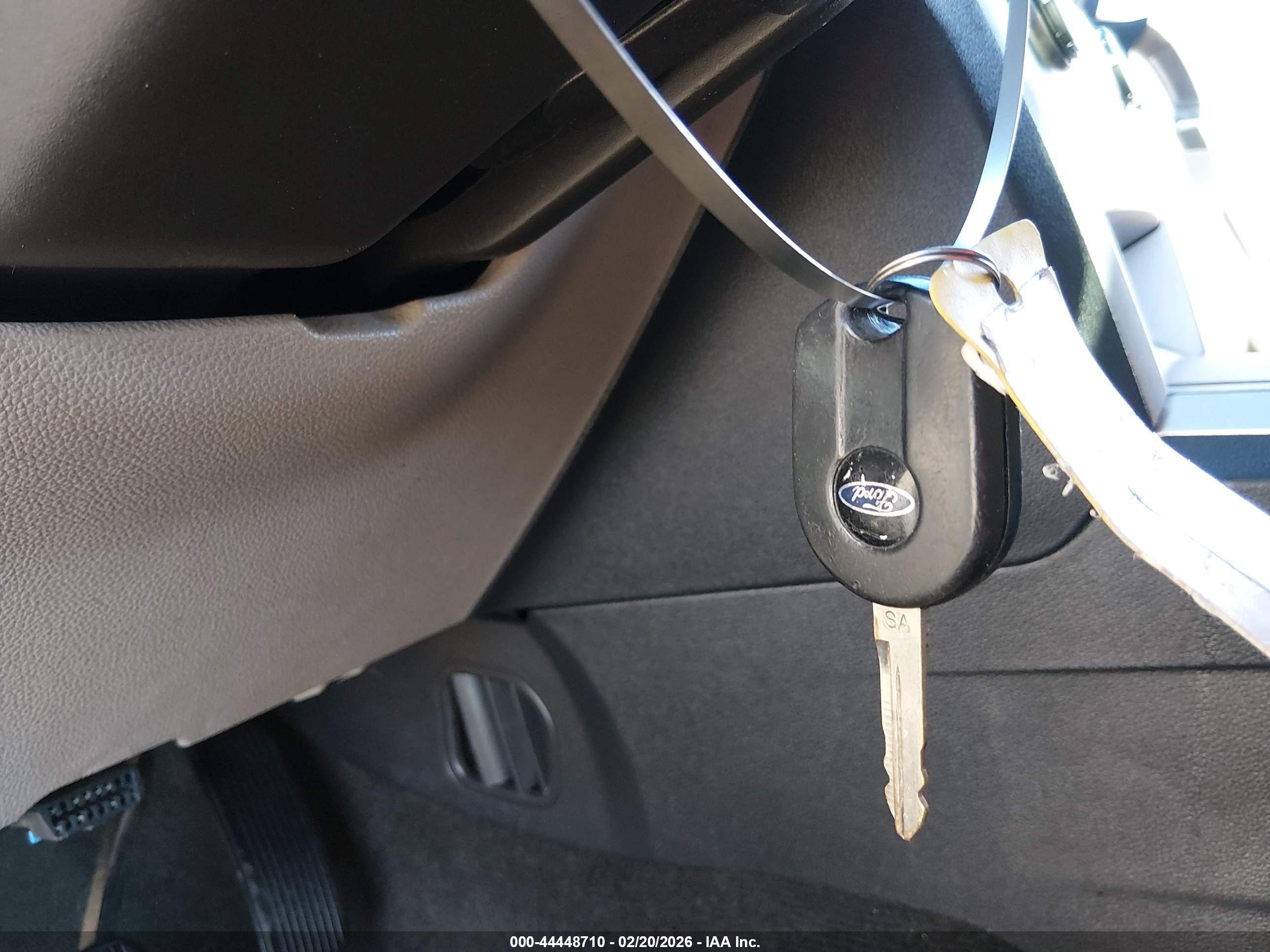 FORD EXPLORER image 11
