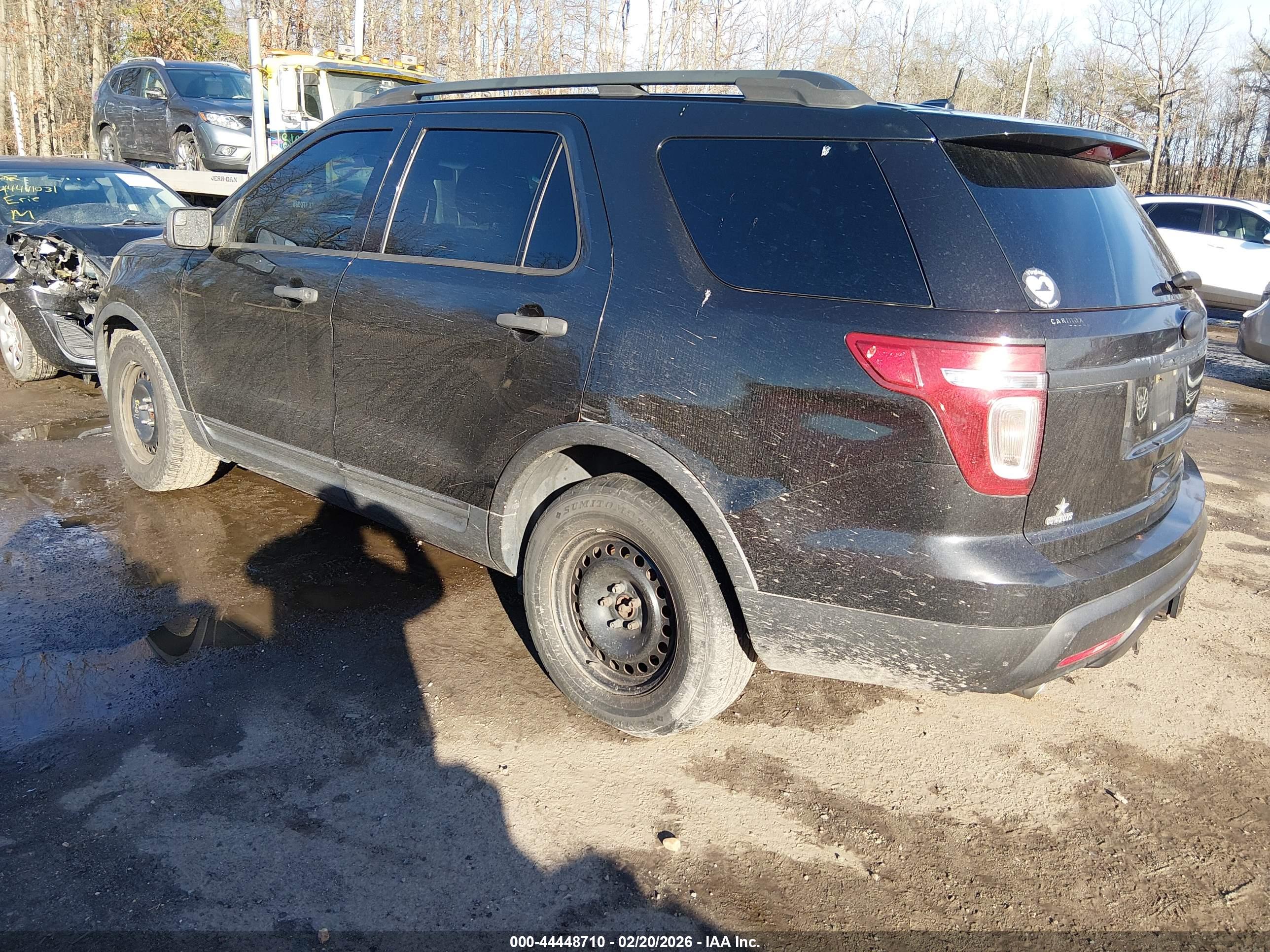 FORD EXPLORER image 3