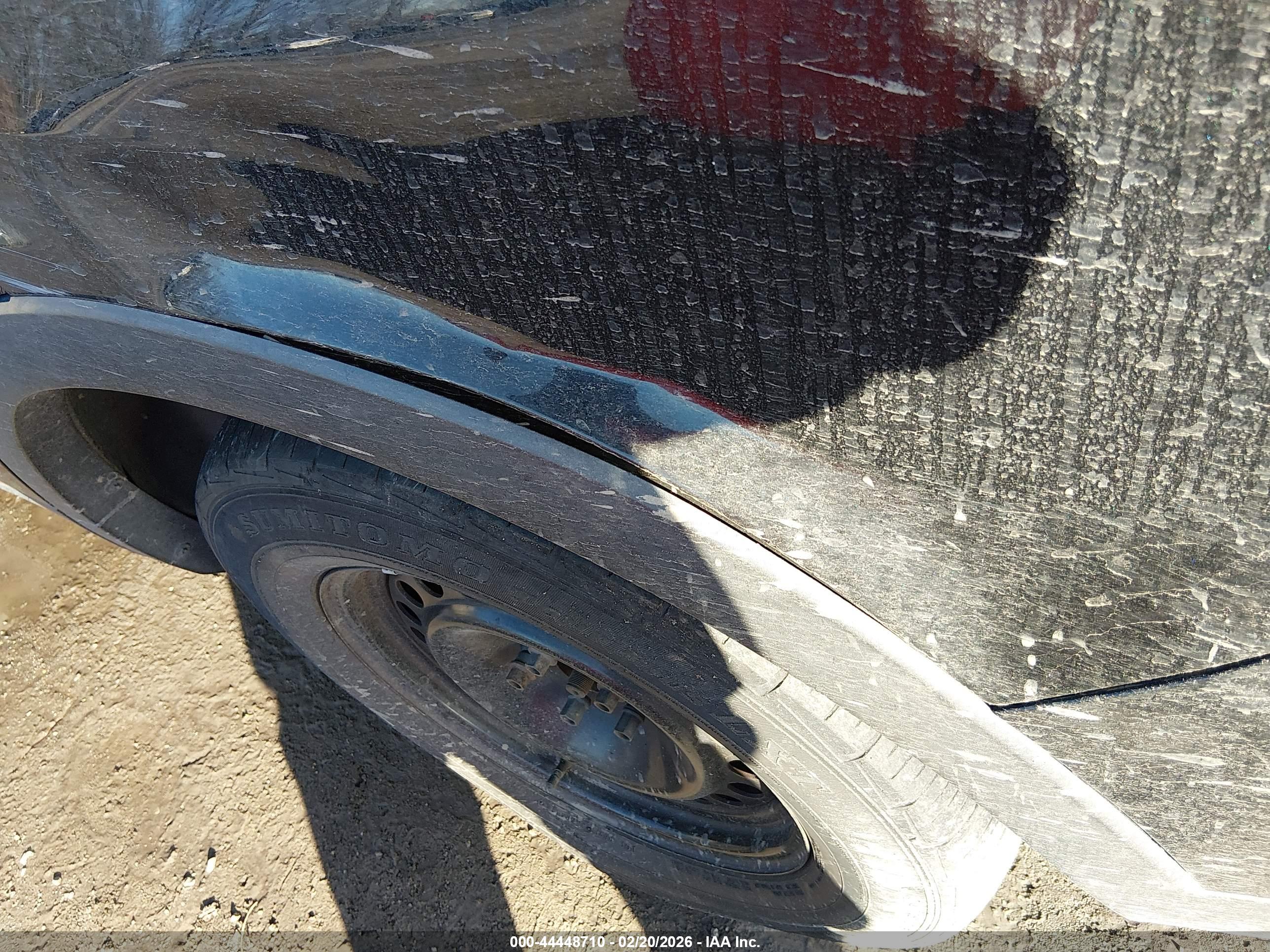 FORD EXPLORER image 6