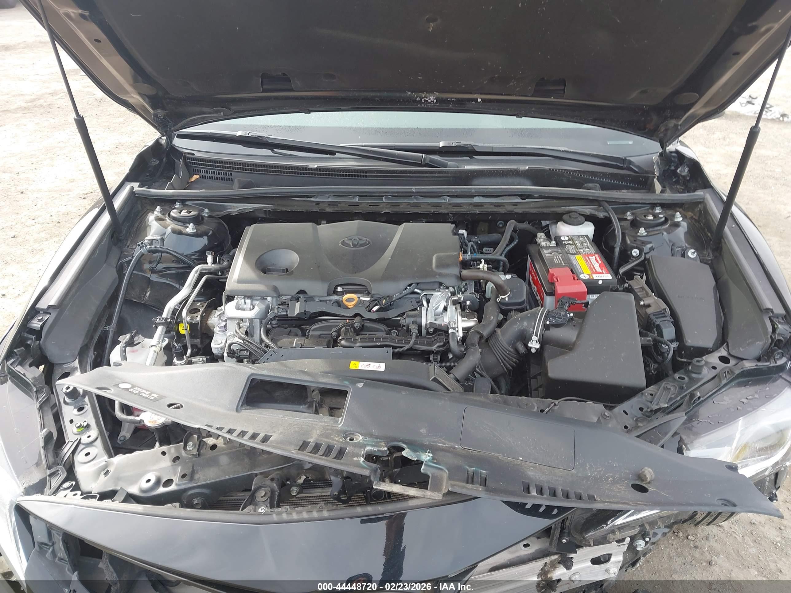 TOYOTA CAMRY image 10