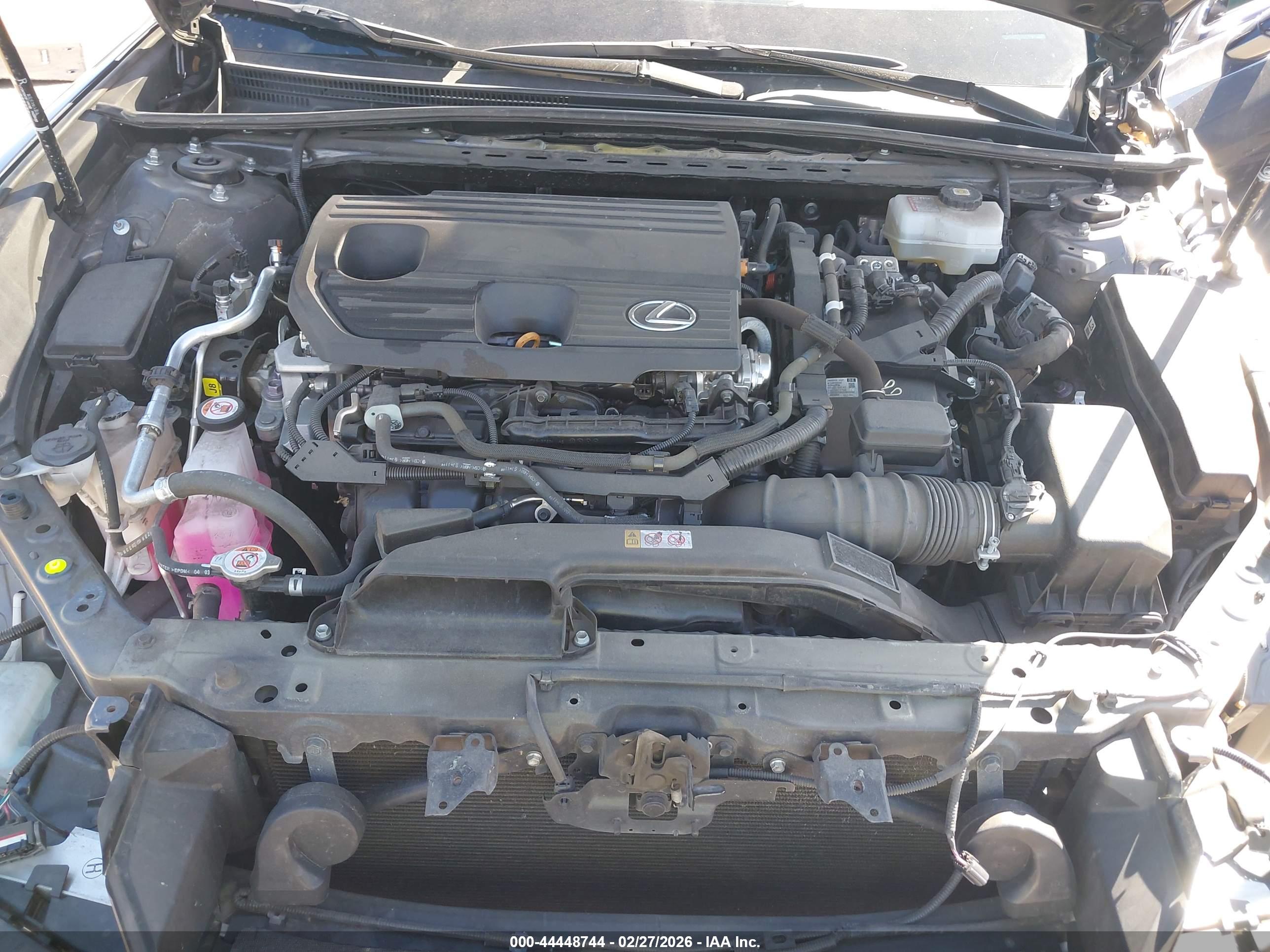 LEXUS ES image 10