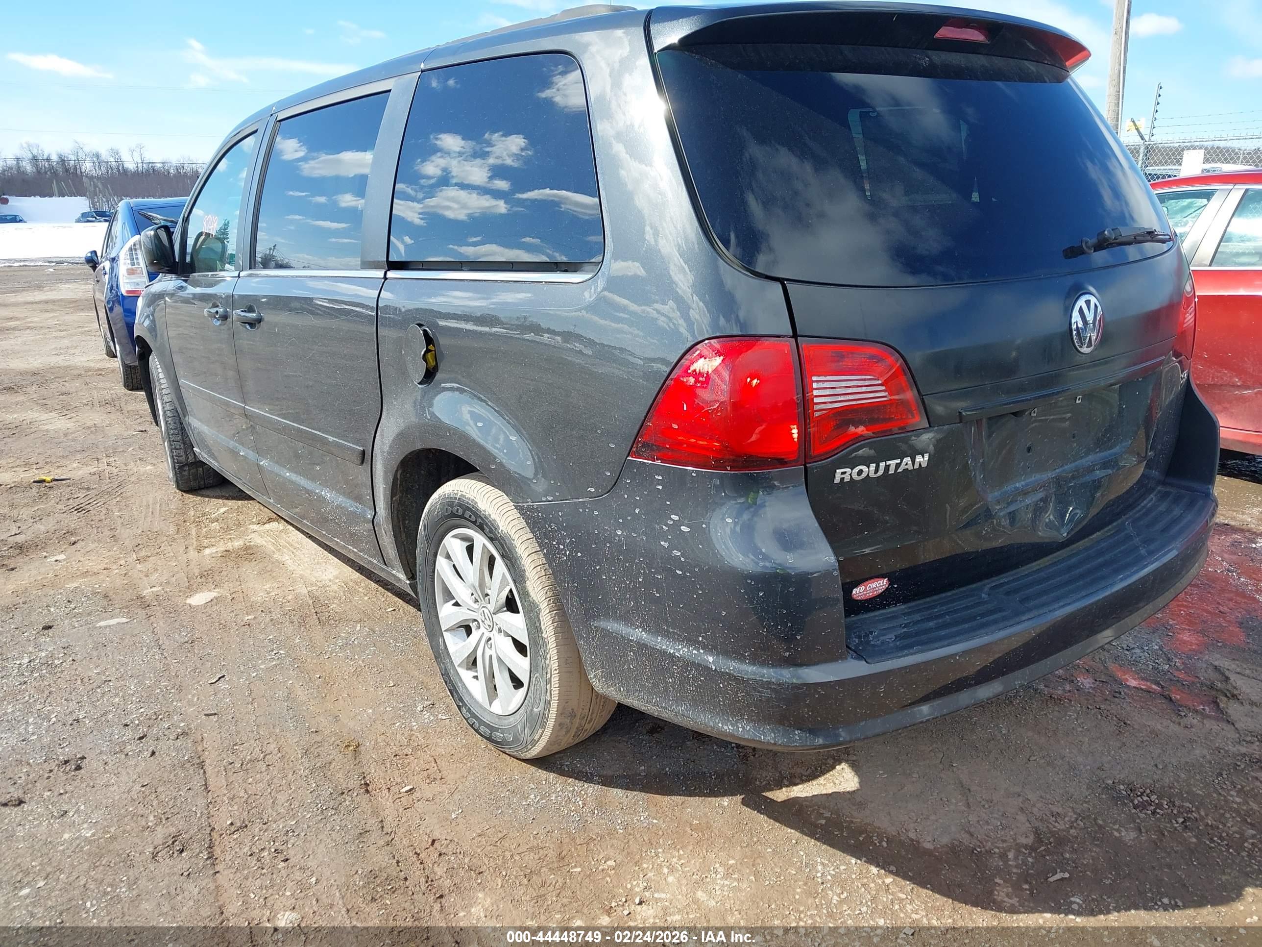 VOLKSWAGEN ROUTAN image 3