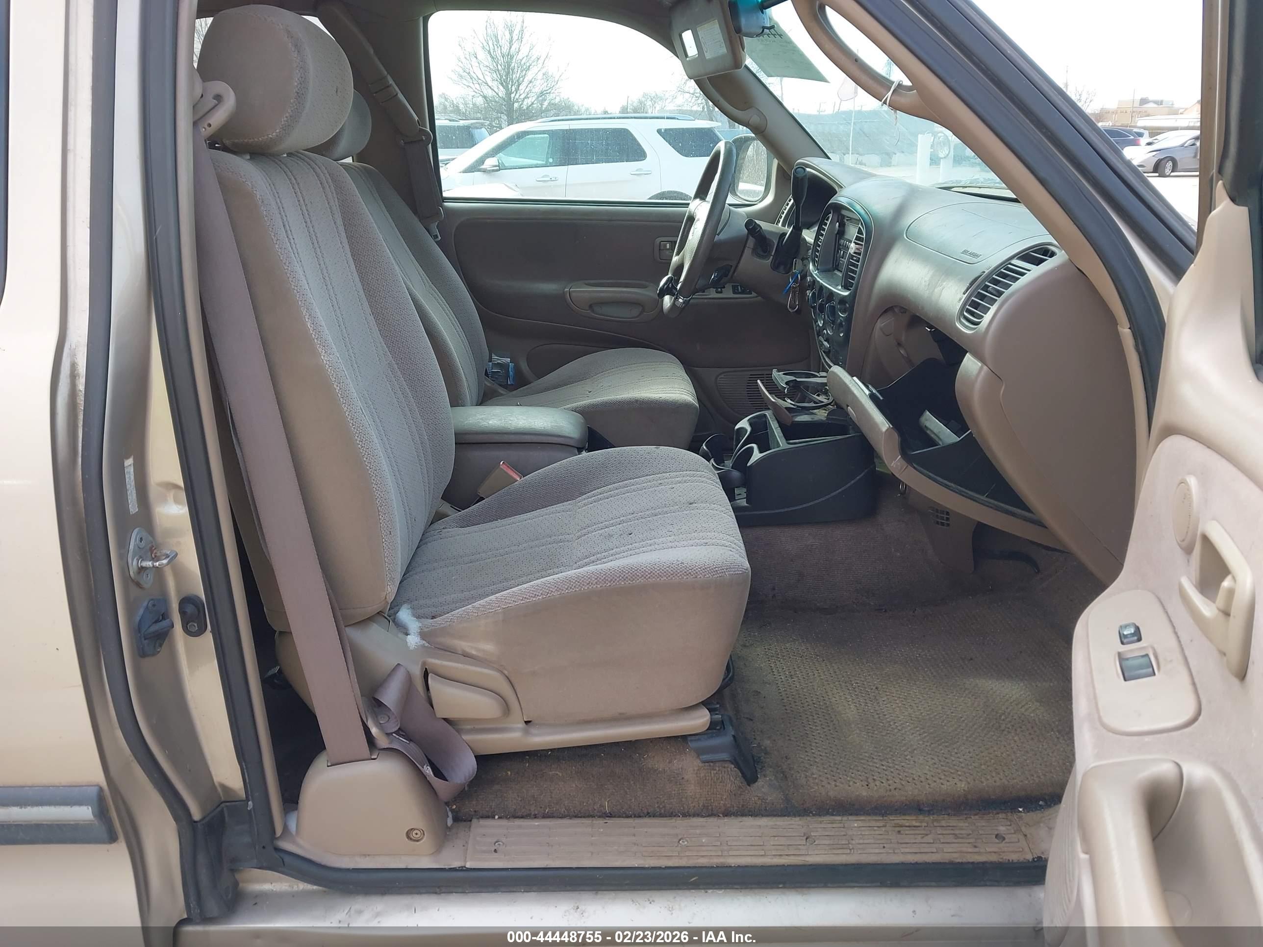 TOYOTA TUNDRA image 5