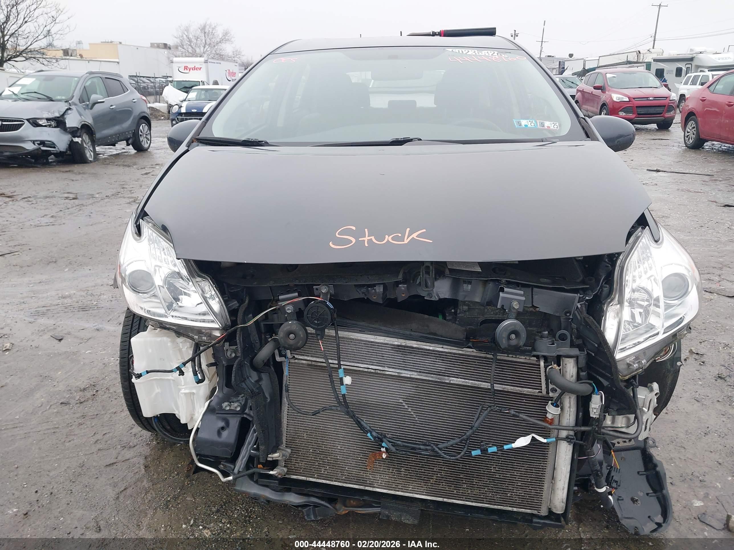 TOYOTA PRIUS image 6
