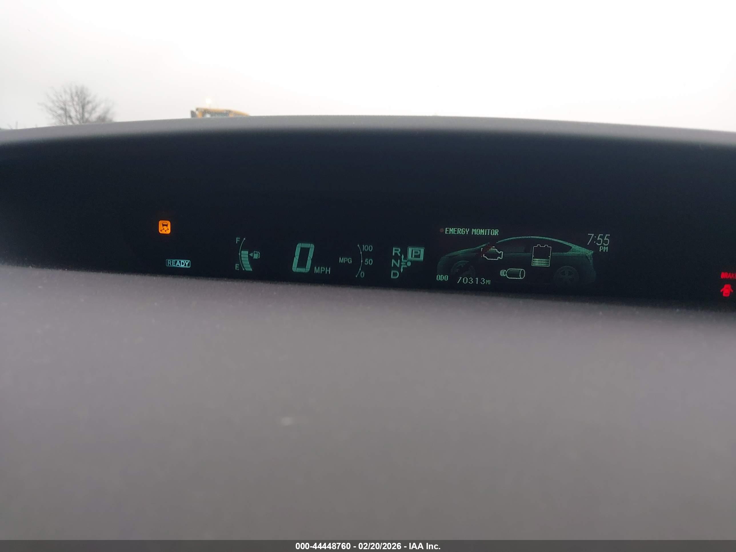 TOYOTA PRIUS image 7