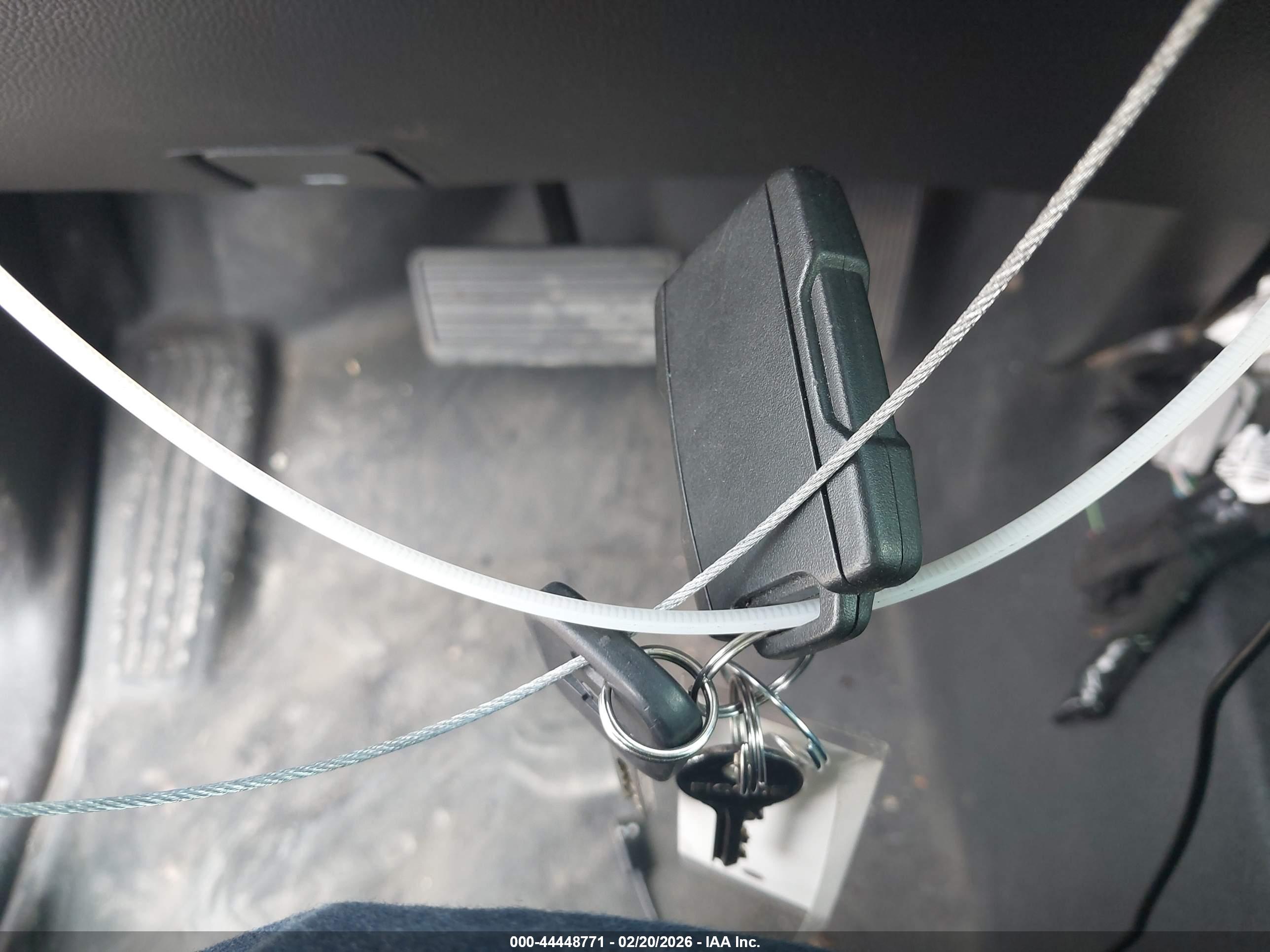 CHEVROLET TAHOE image 11