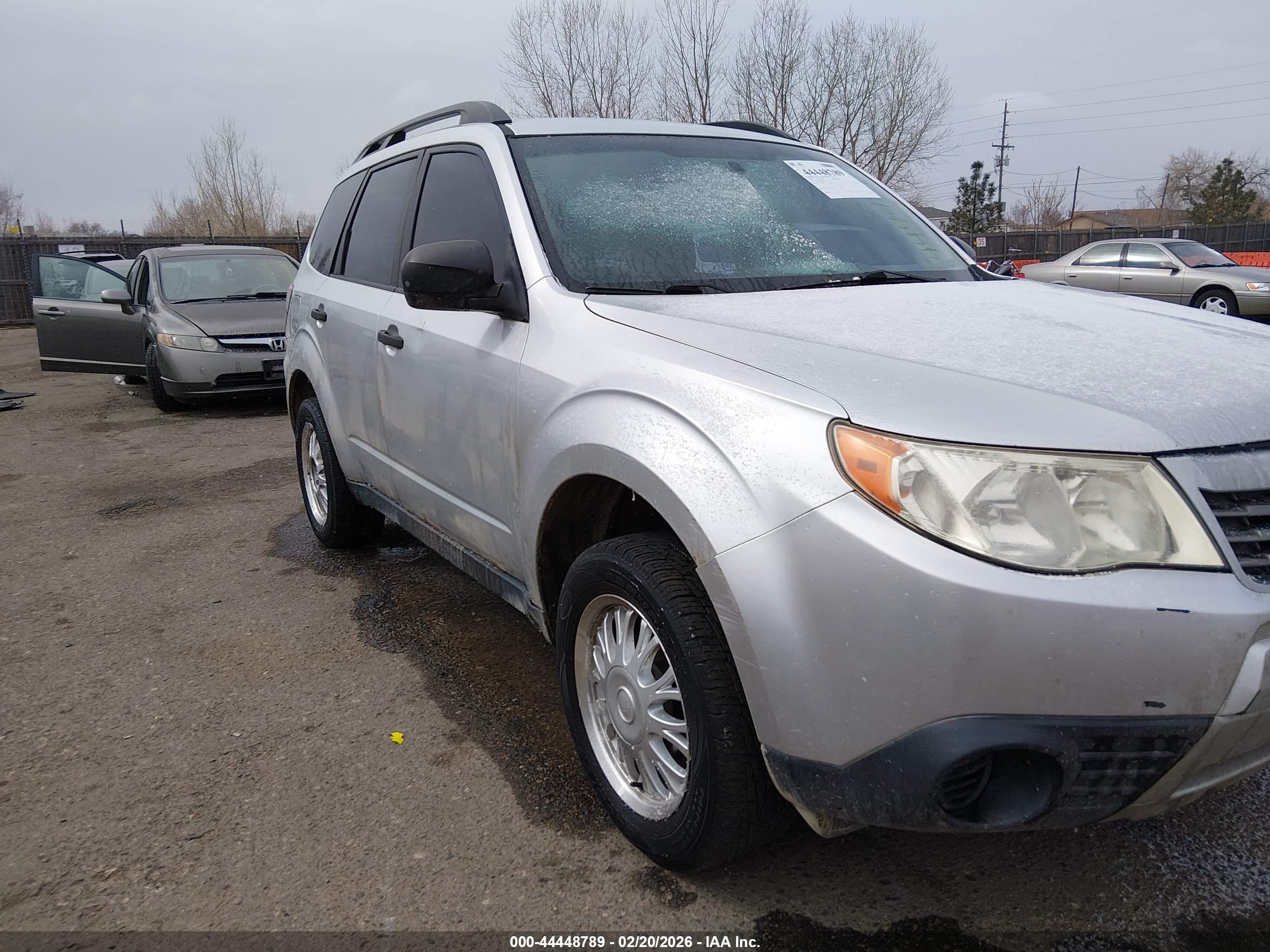 SUBARU FORESTER image 6
