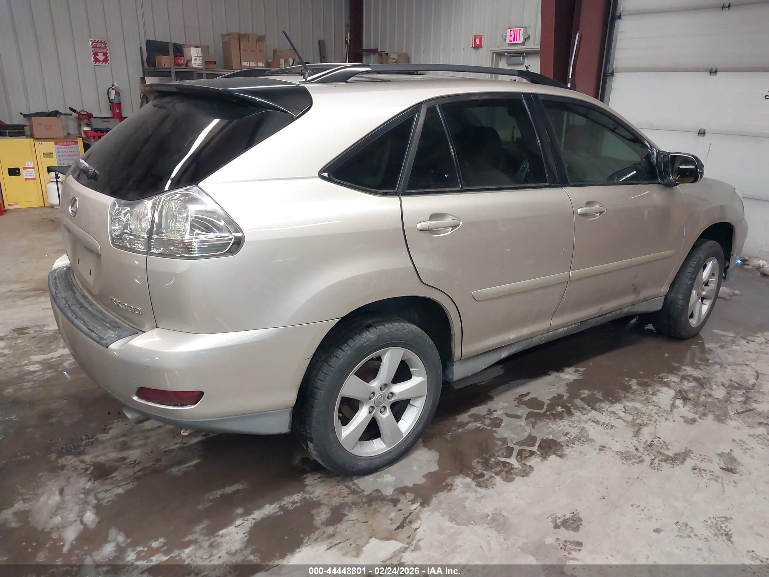 LEXUS RX image 4