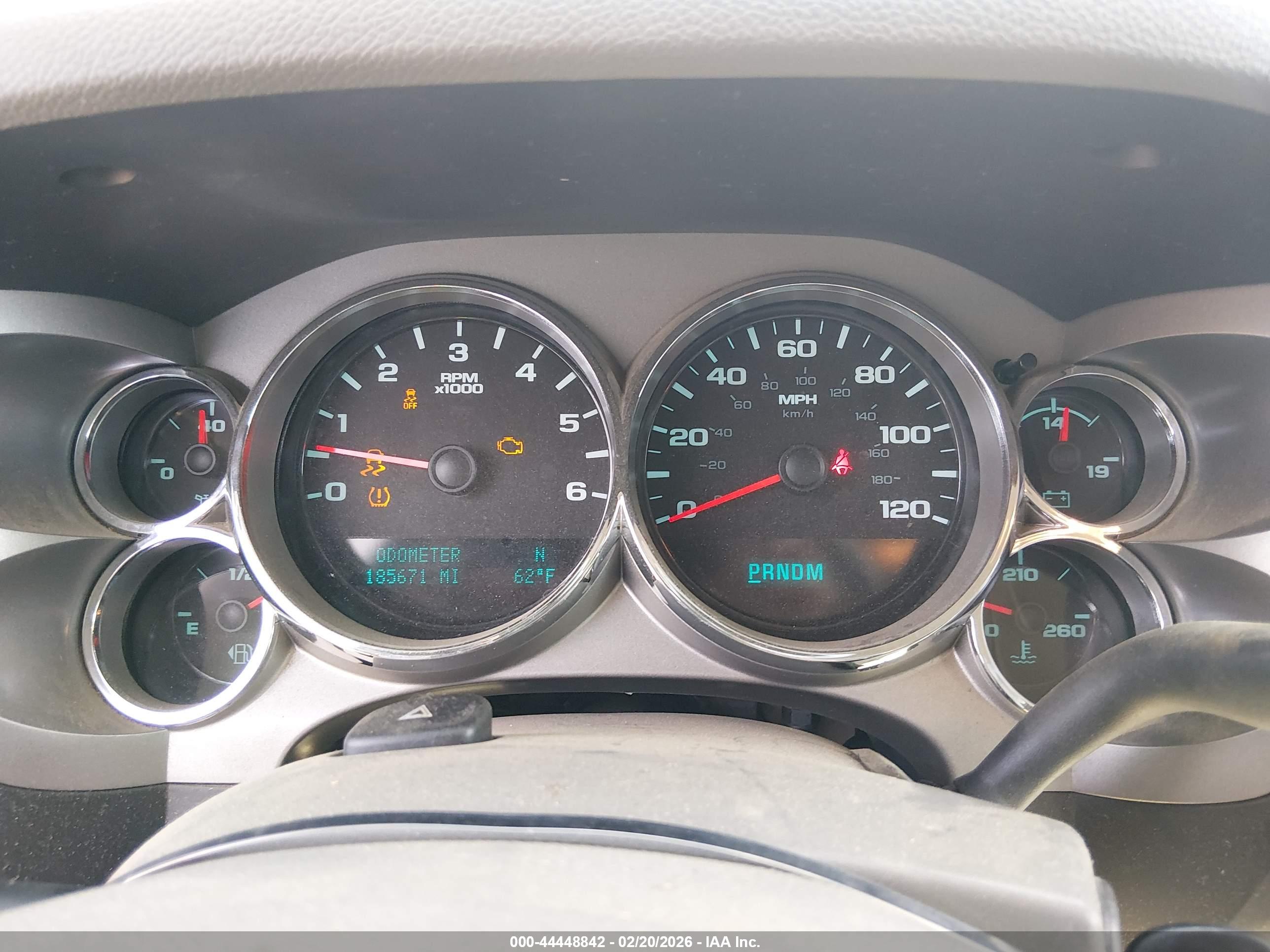CHEVROLET SILVERADO image 7