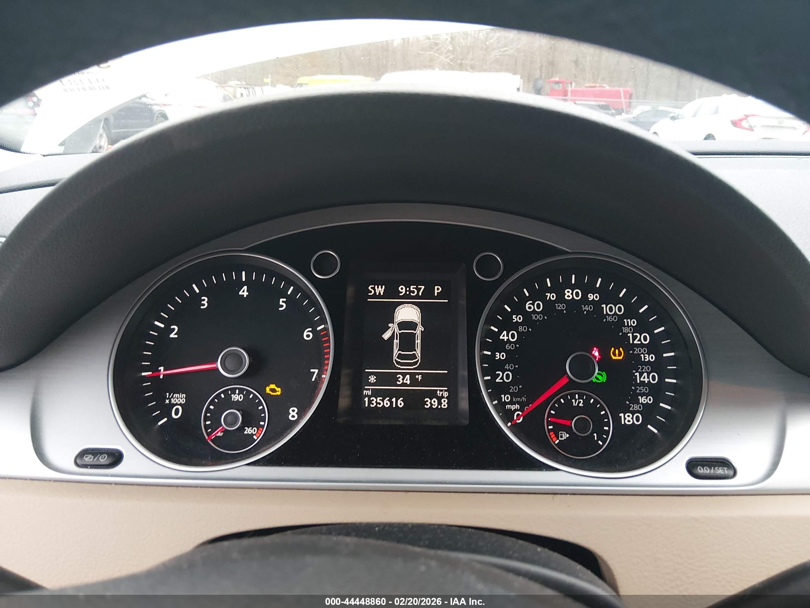 VOLKSWAGEN CC image 7