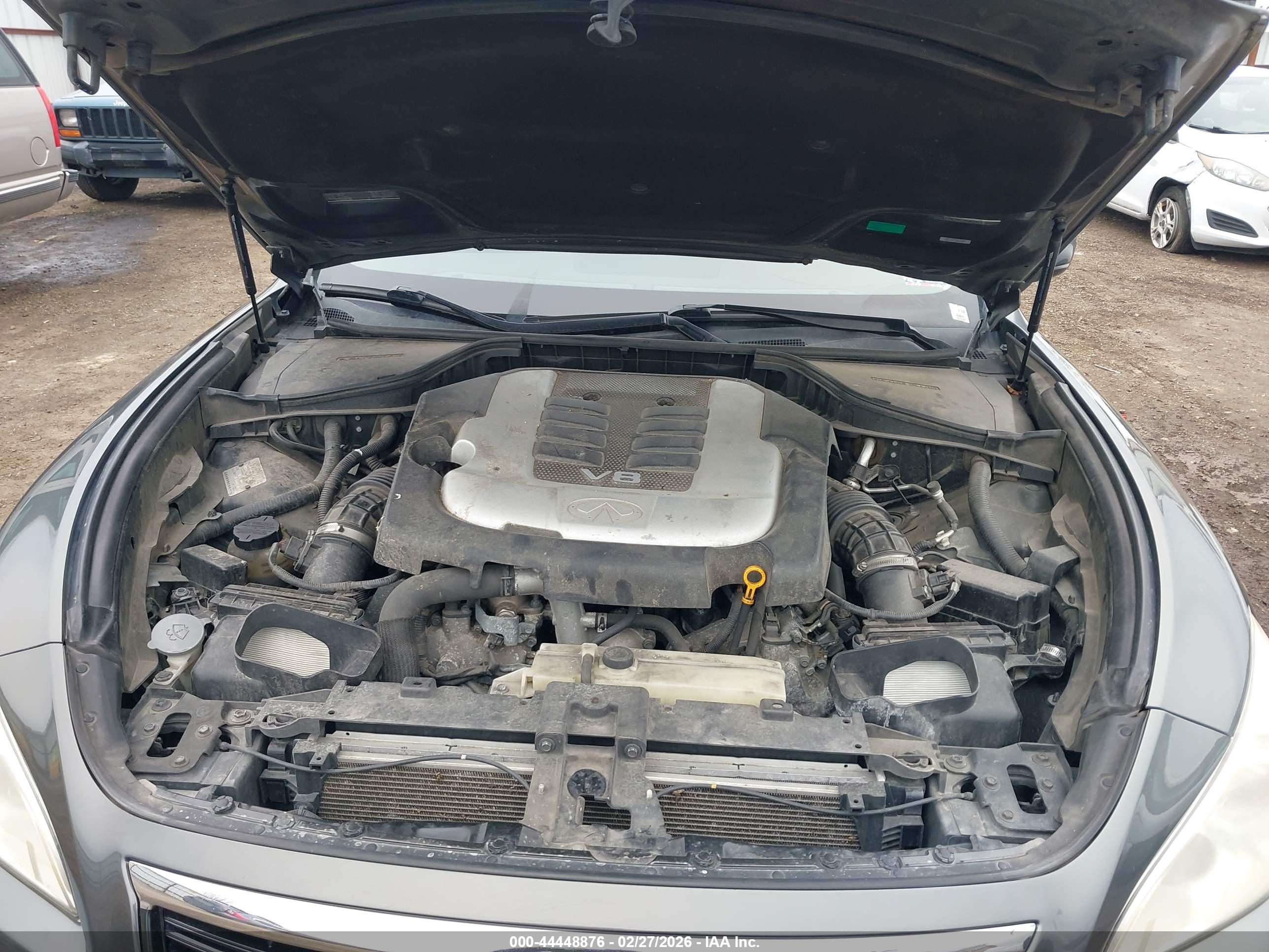 INFINITI M56X image 10