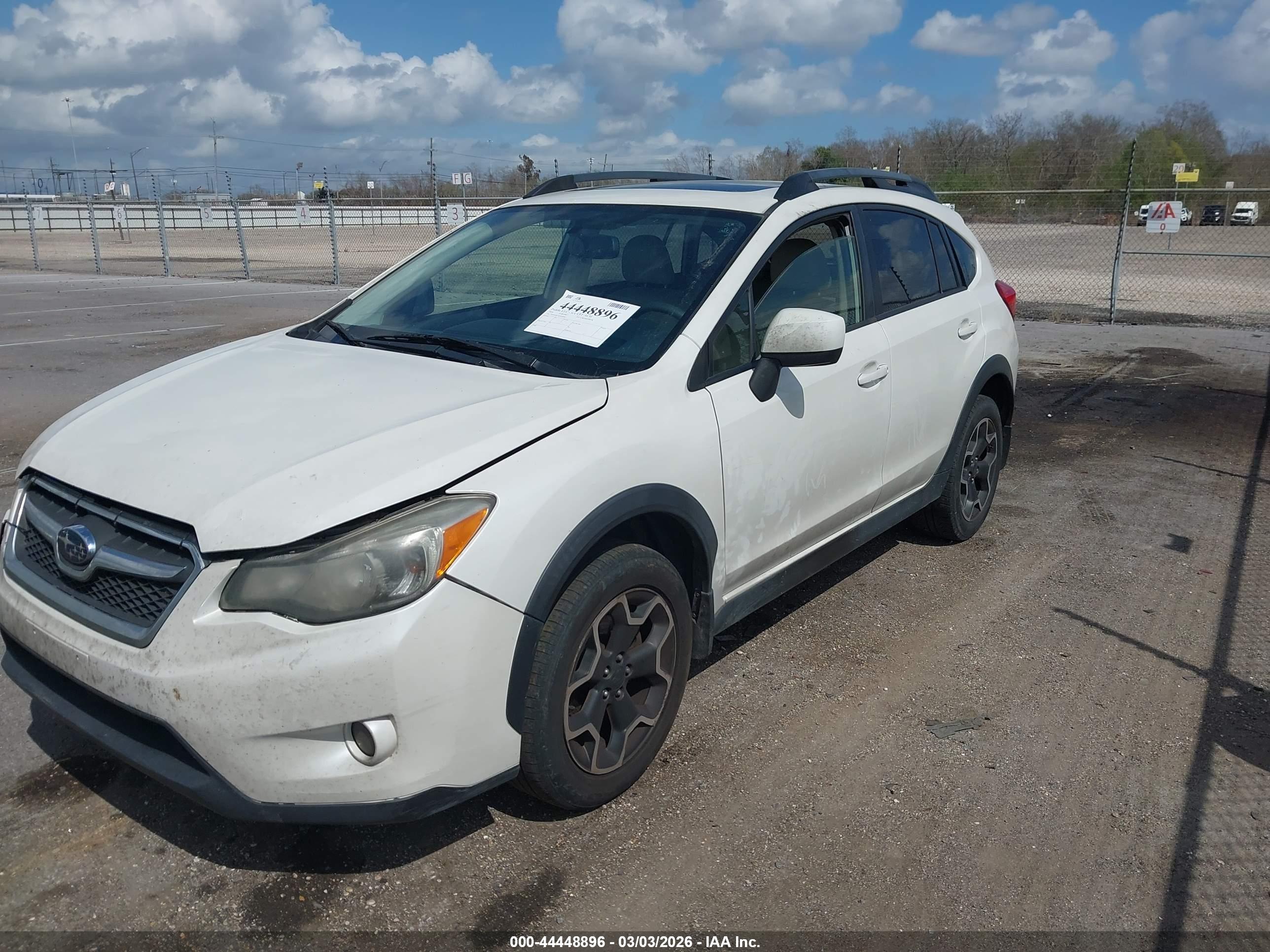 SUBARU XV image 2