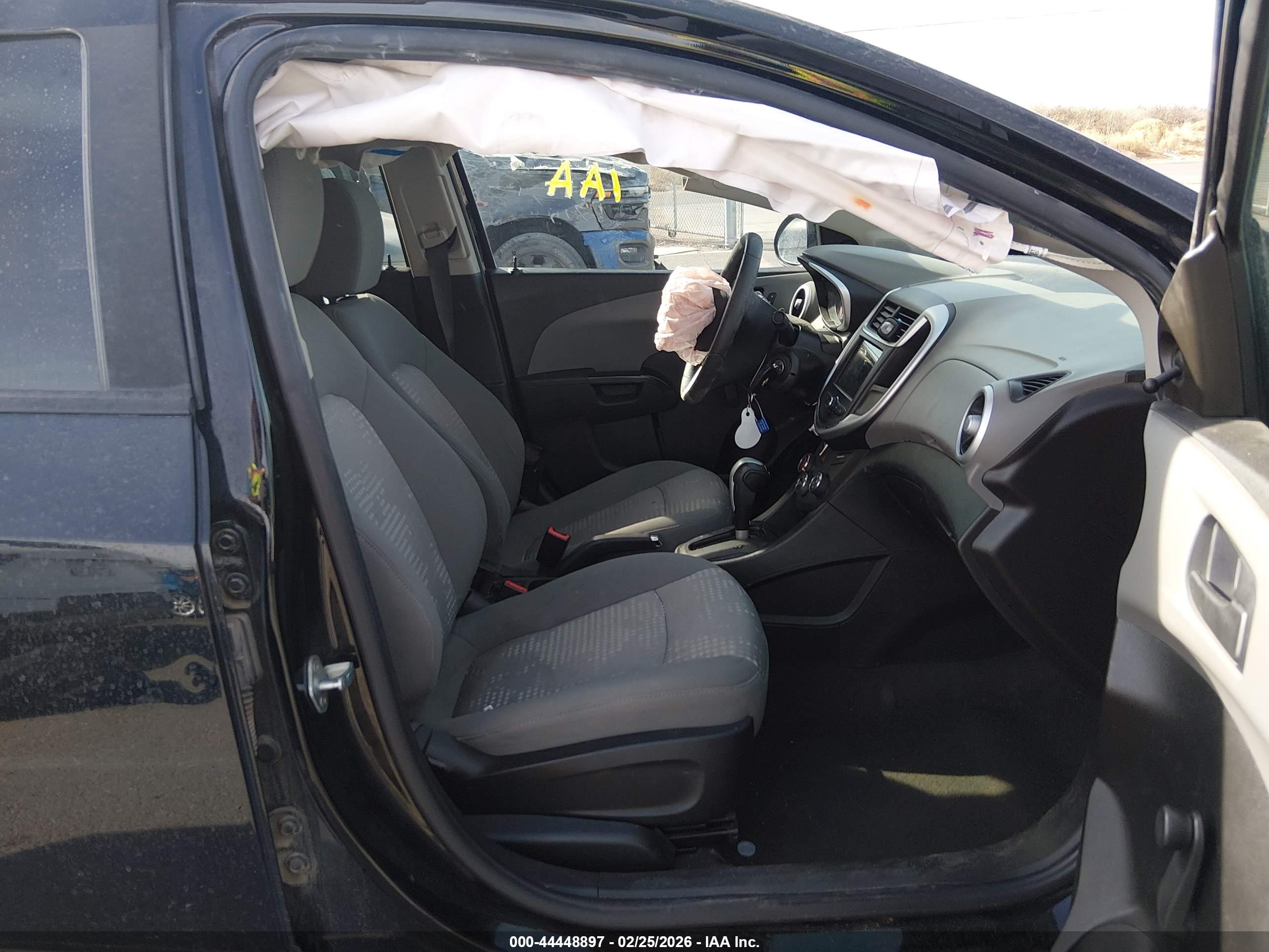 CHEVROLET SONIC image 5
