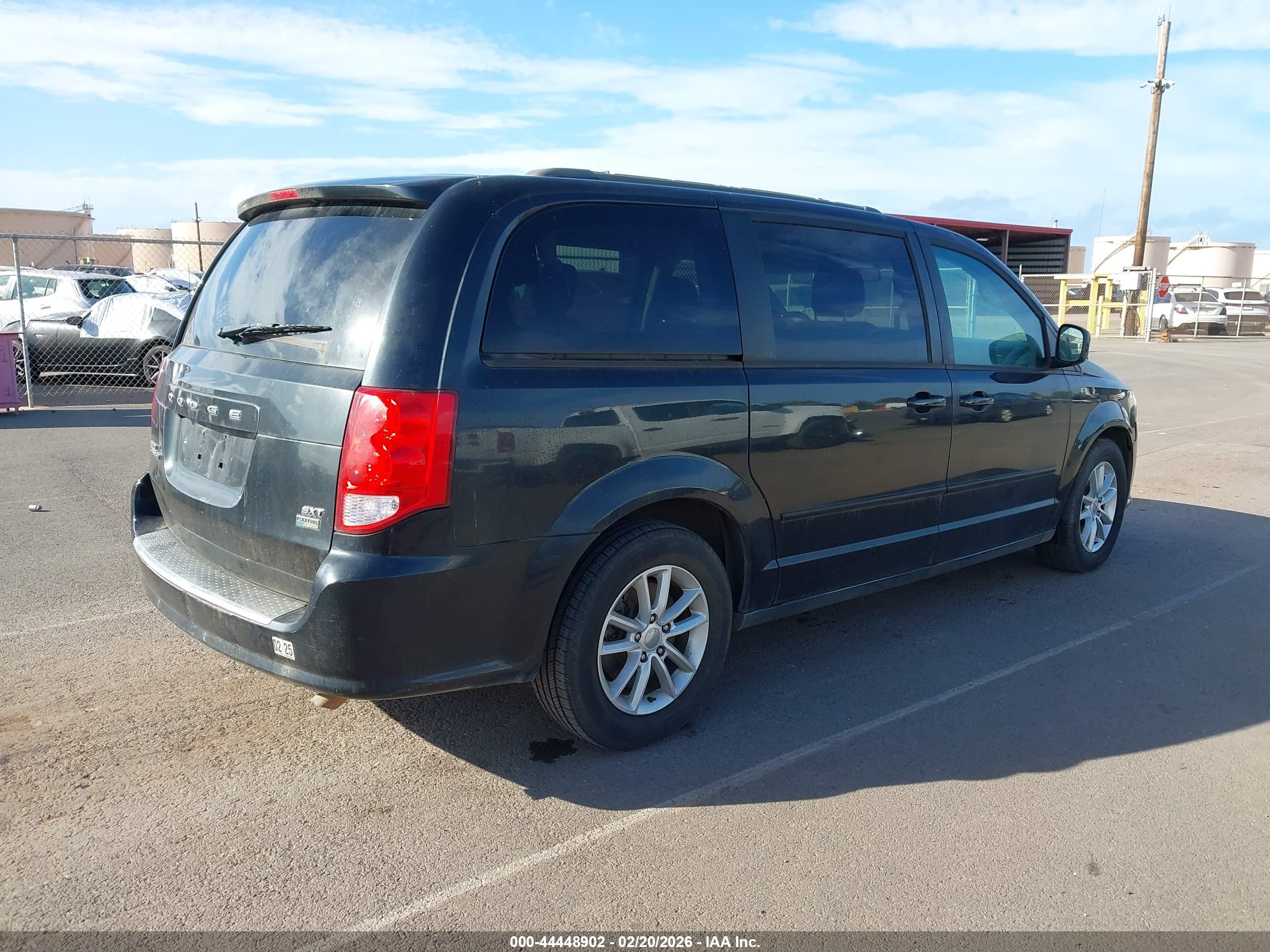 DODGE GRAND image 4