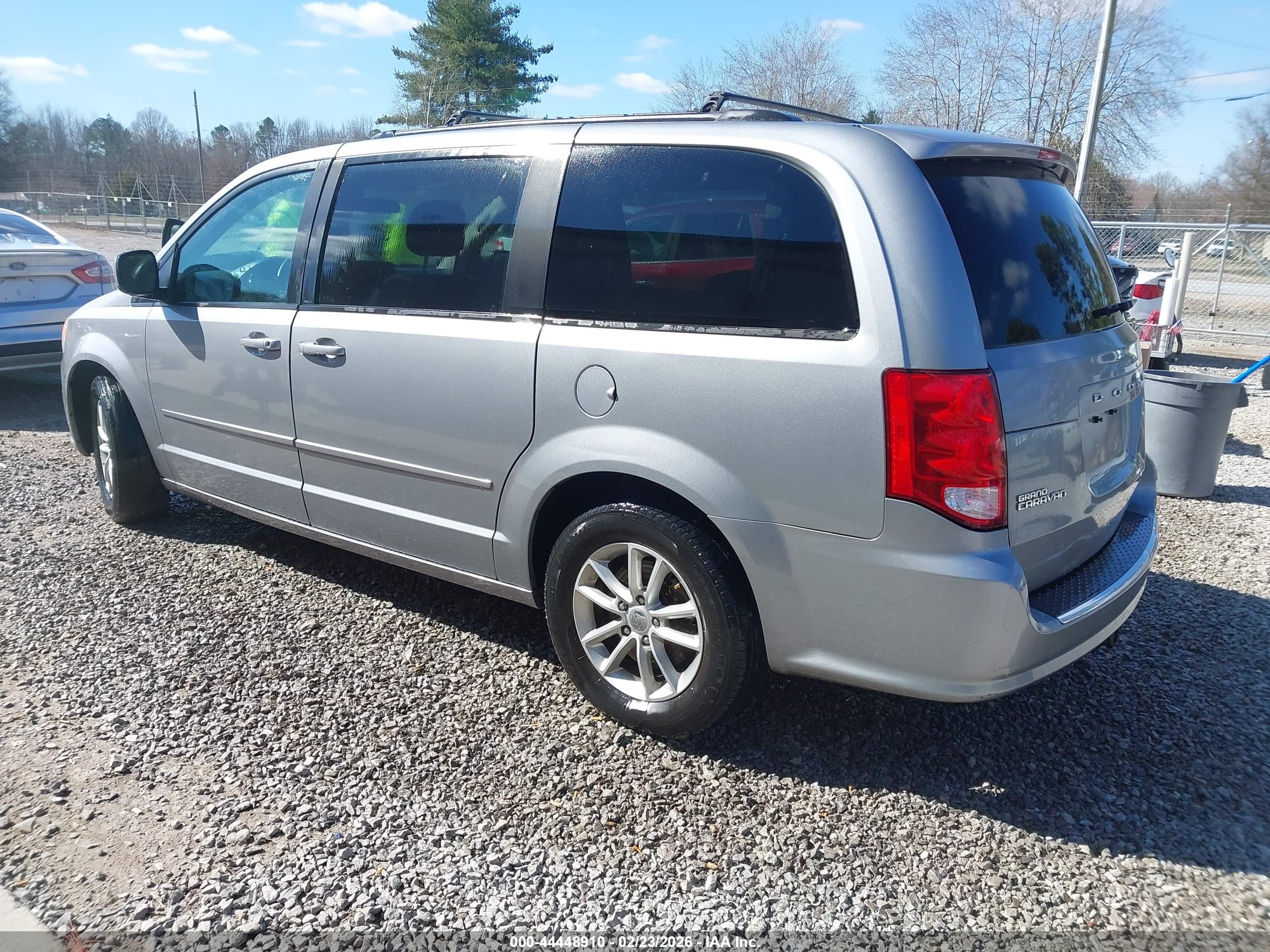 DODGE GRAND image 3