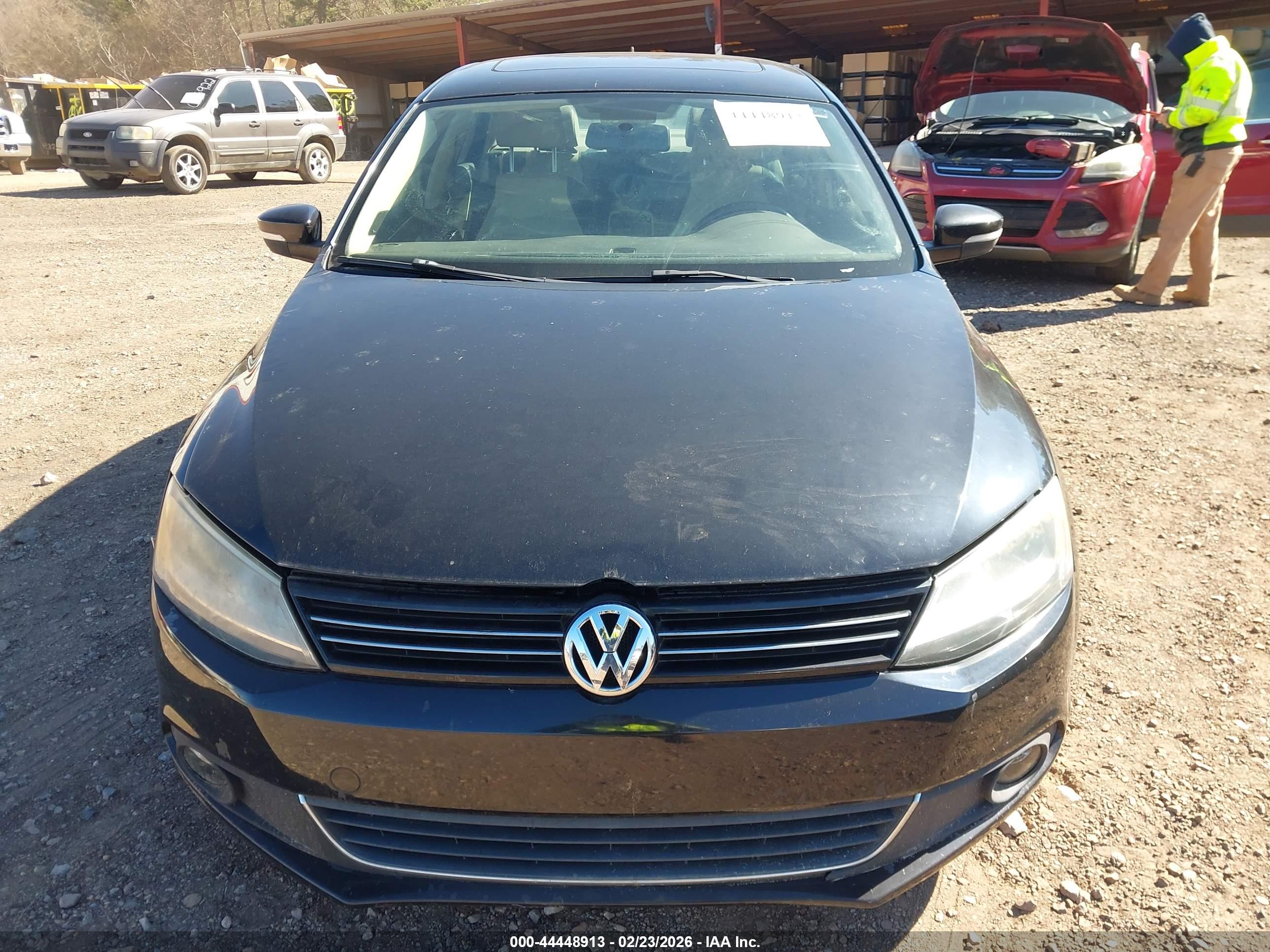 VOLKSWAGEN JETTA image 6