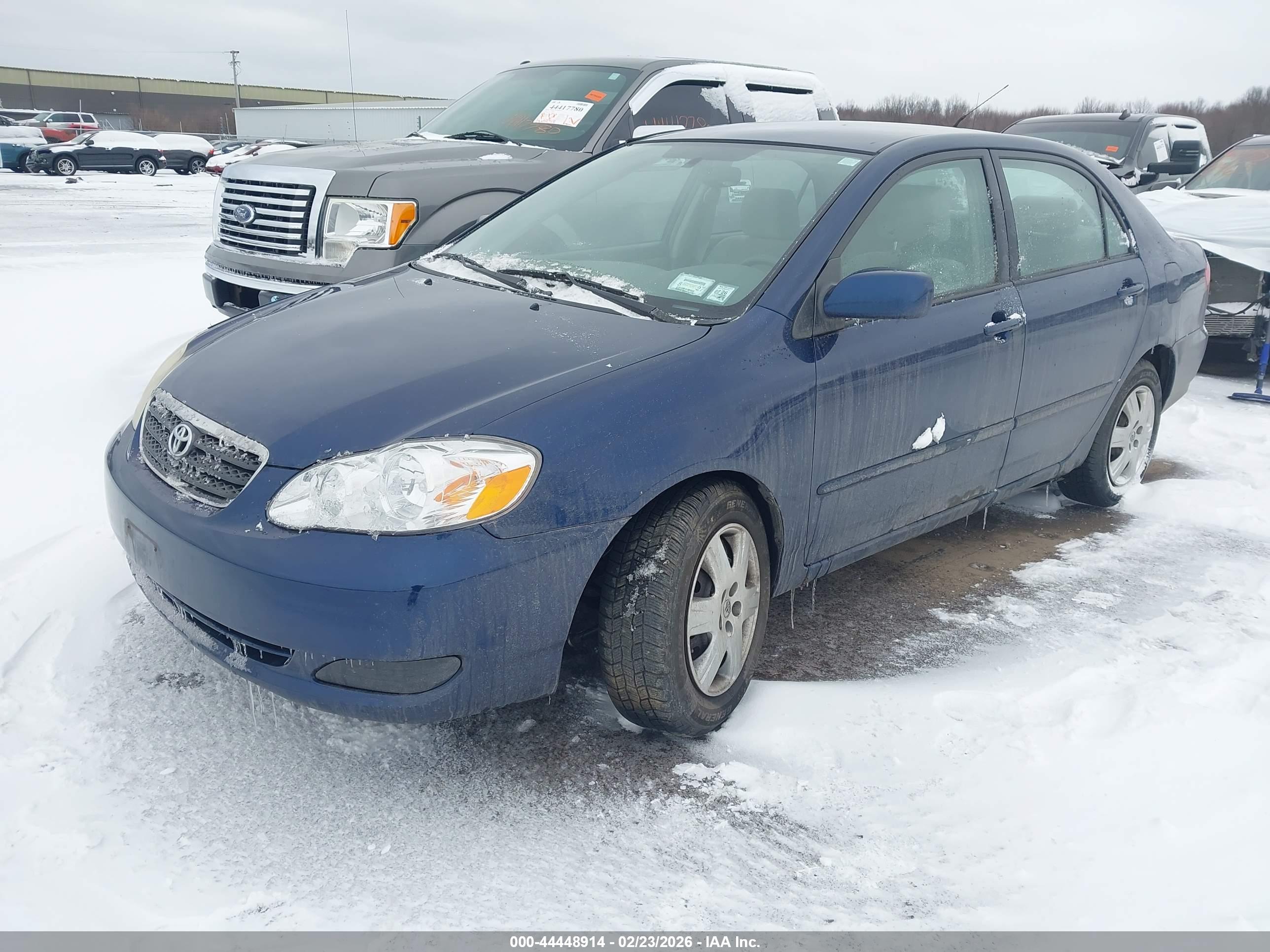 TOYOTA COROLLA image 2