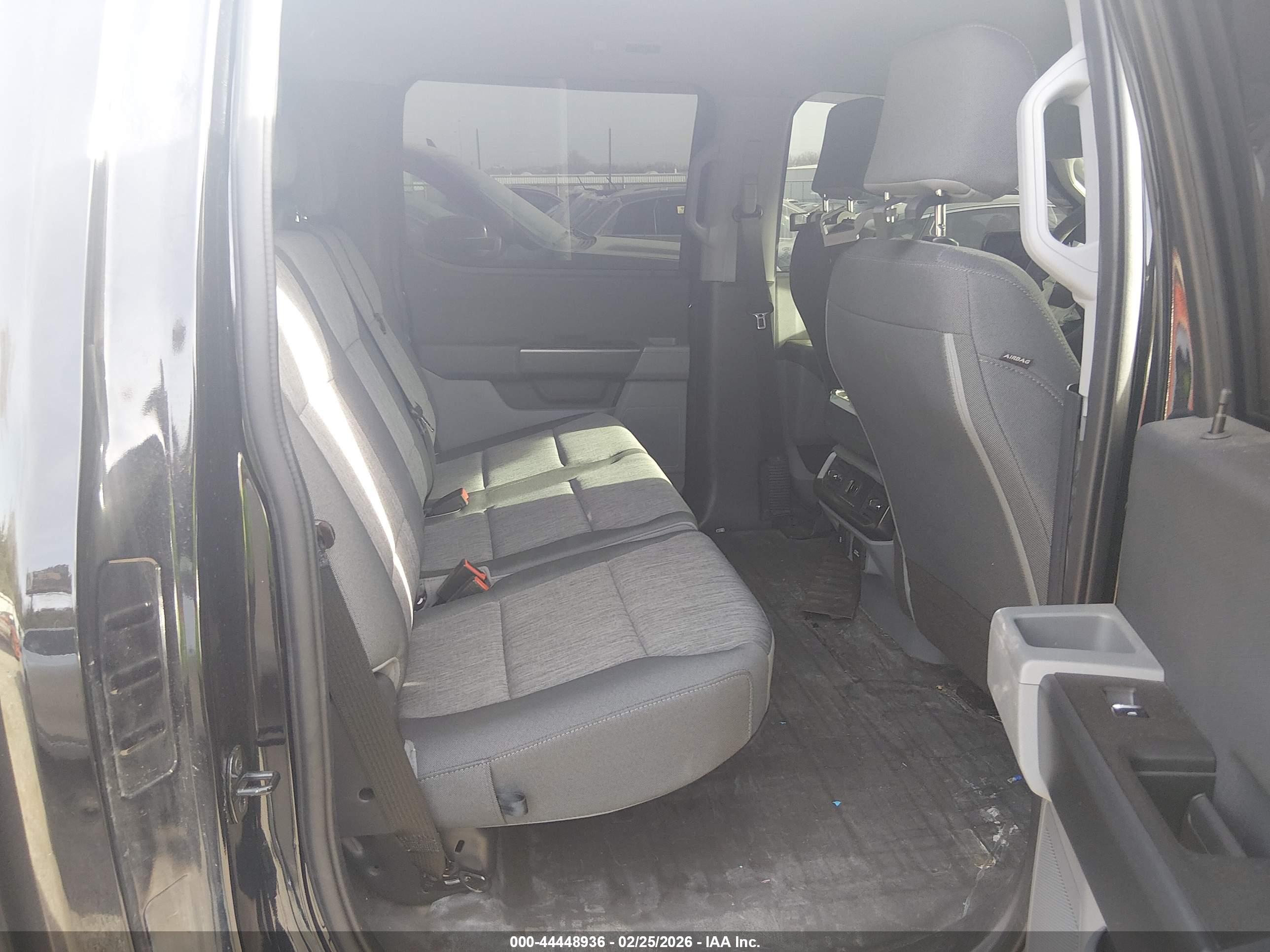FORD F-150 image 8